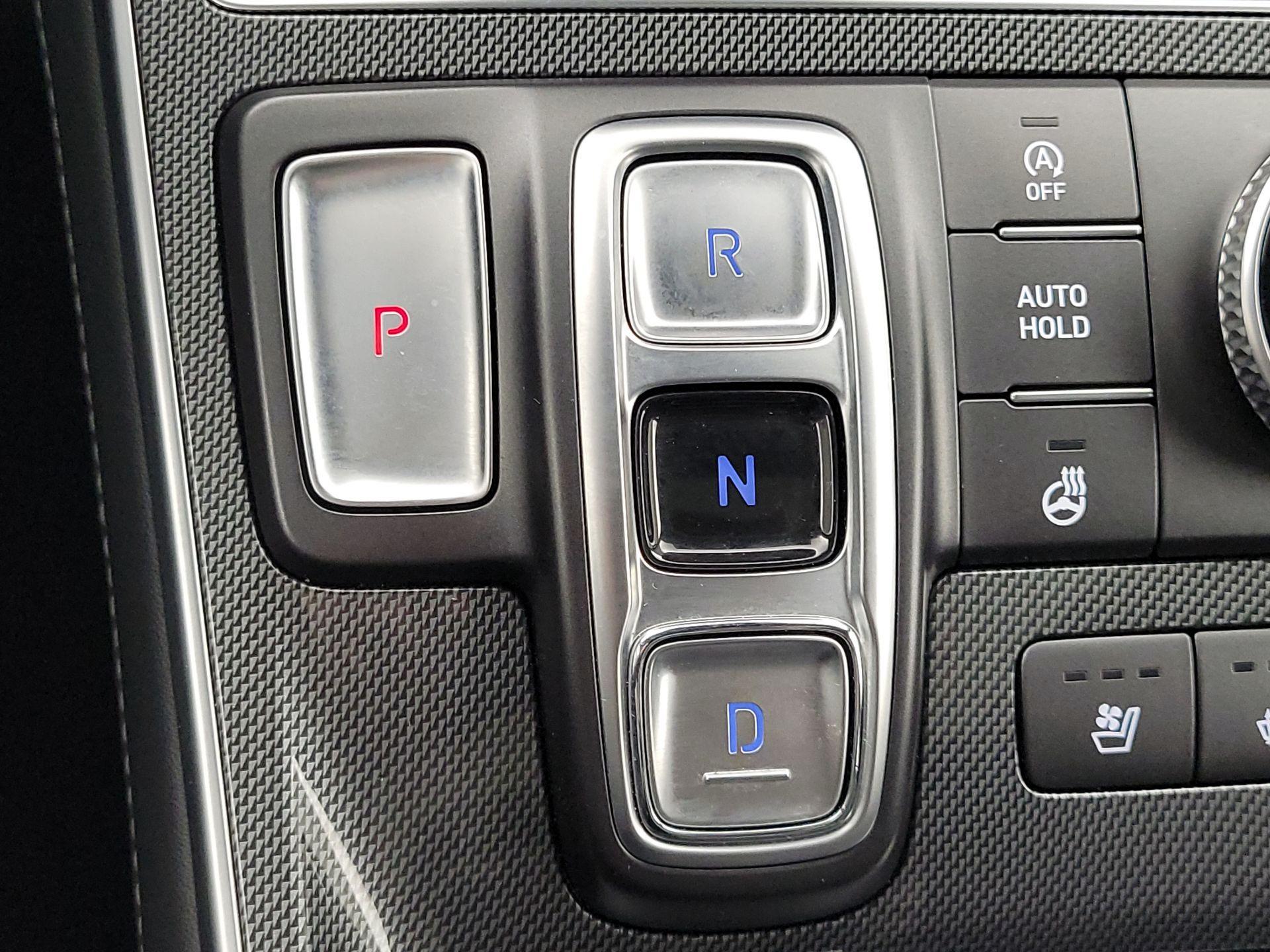 Thumbnail: 2022 Hyundai Santa Fe - 18