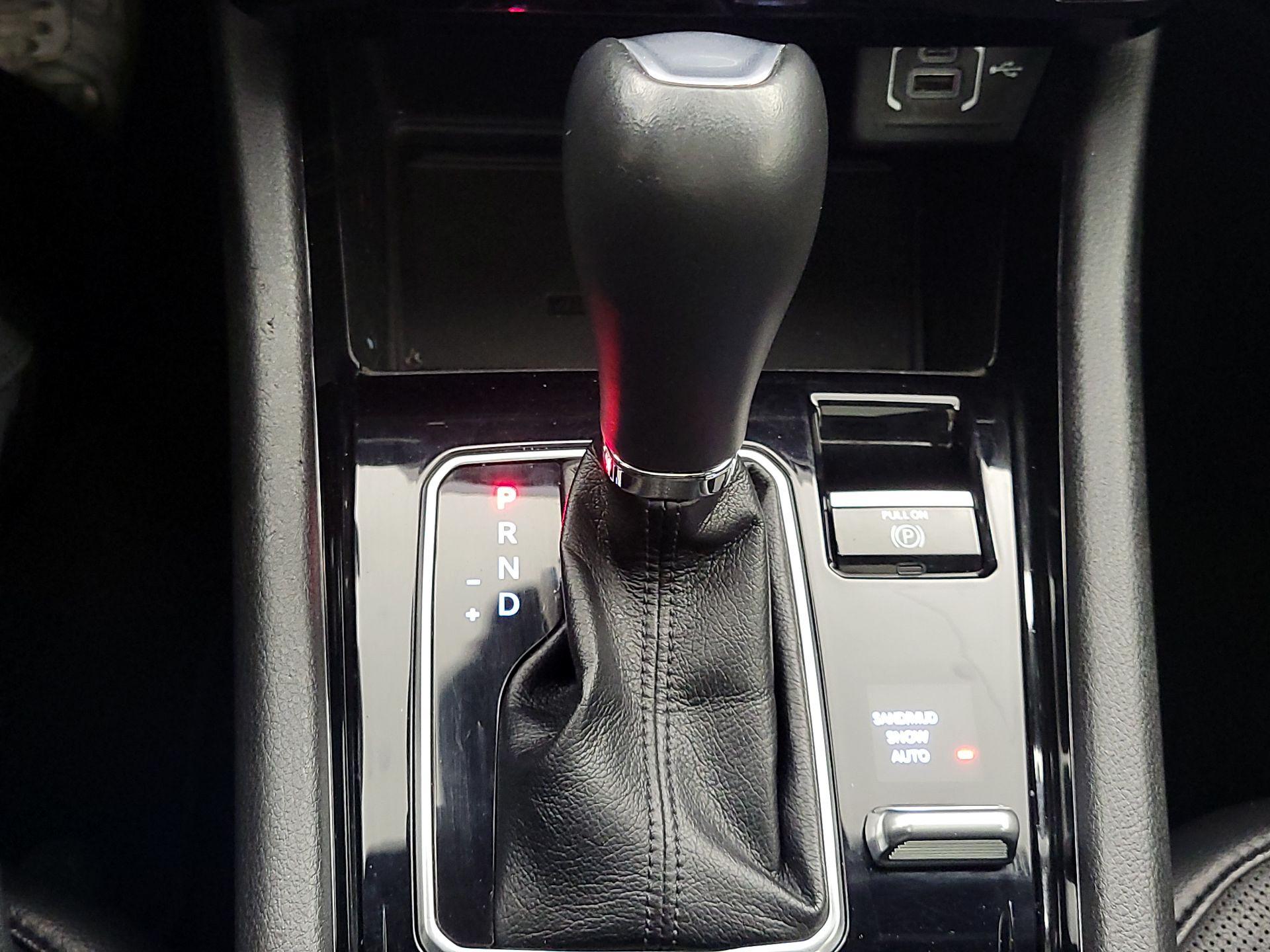 Thumbnail: 2023 Jeep Compass - 18