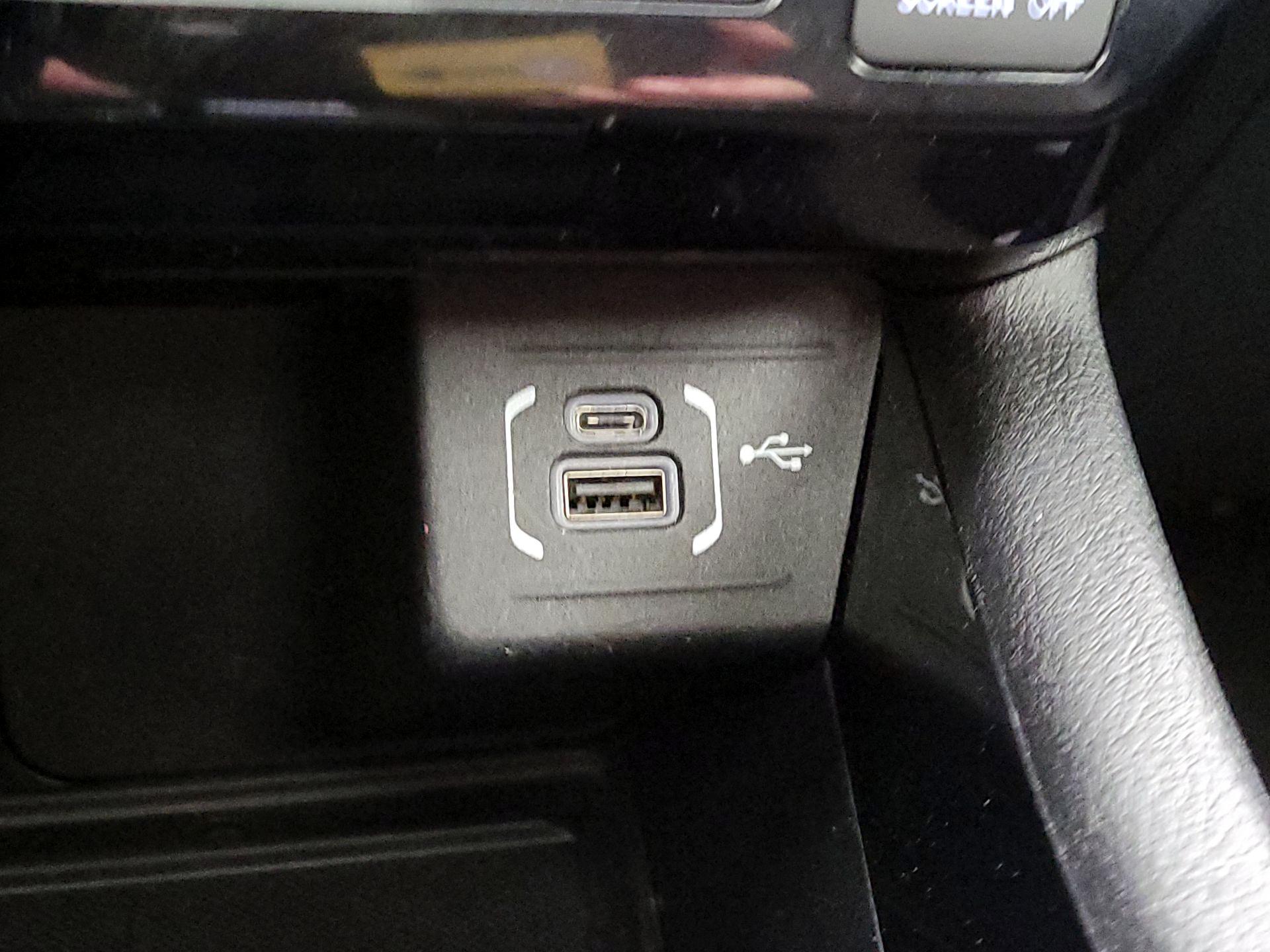 Thumbnail: 2023 Jeep Compass - 19