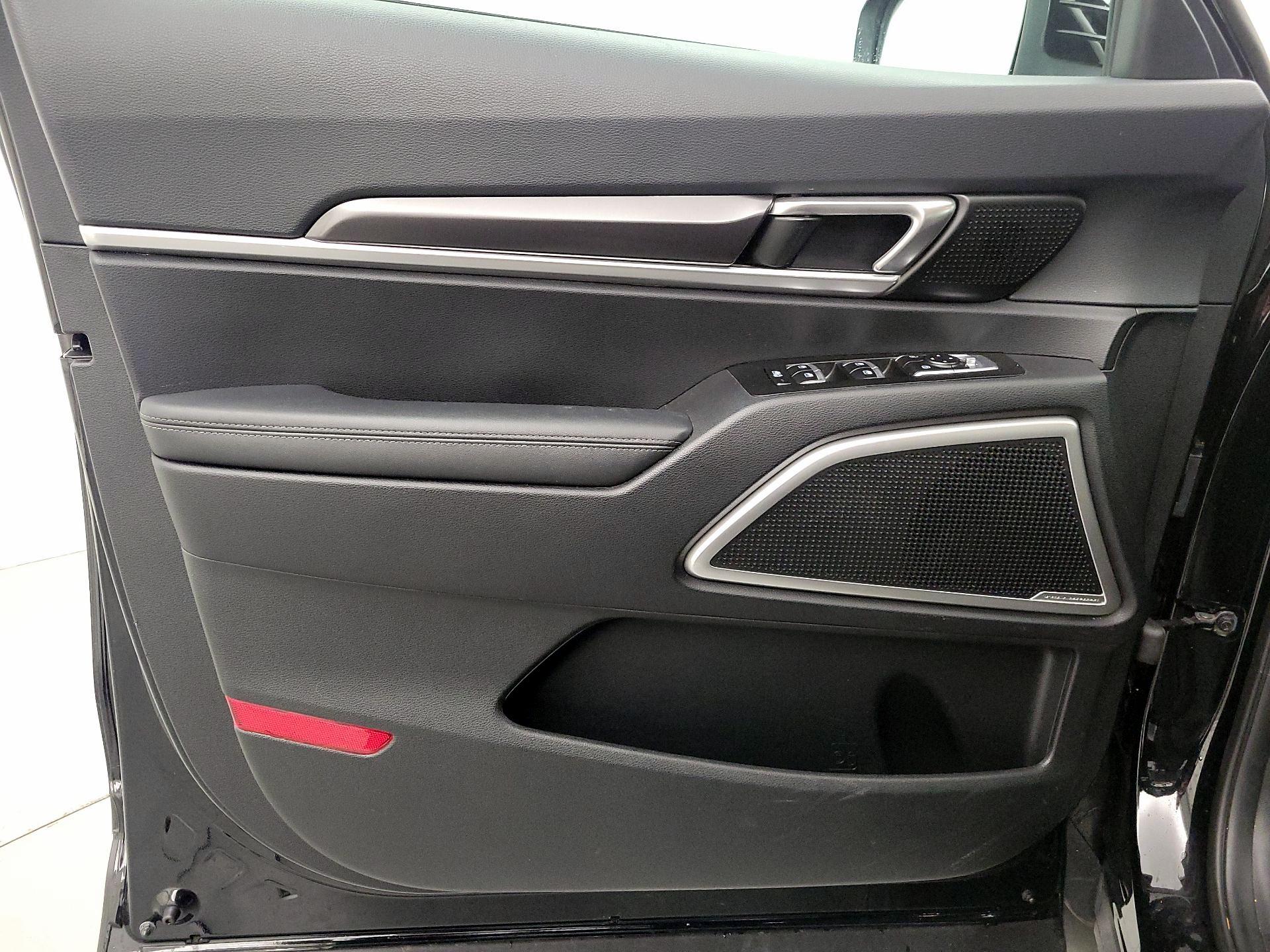 Thumbnail: 2023 Kia Telluride - 12