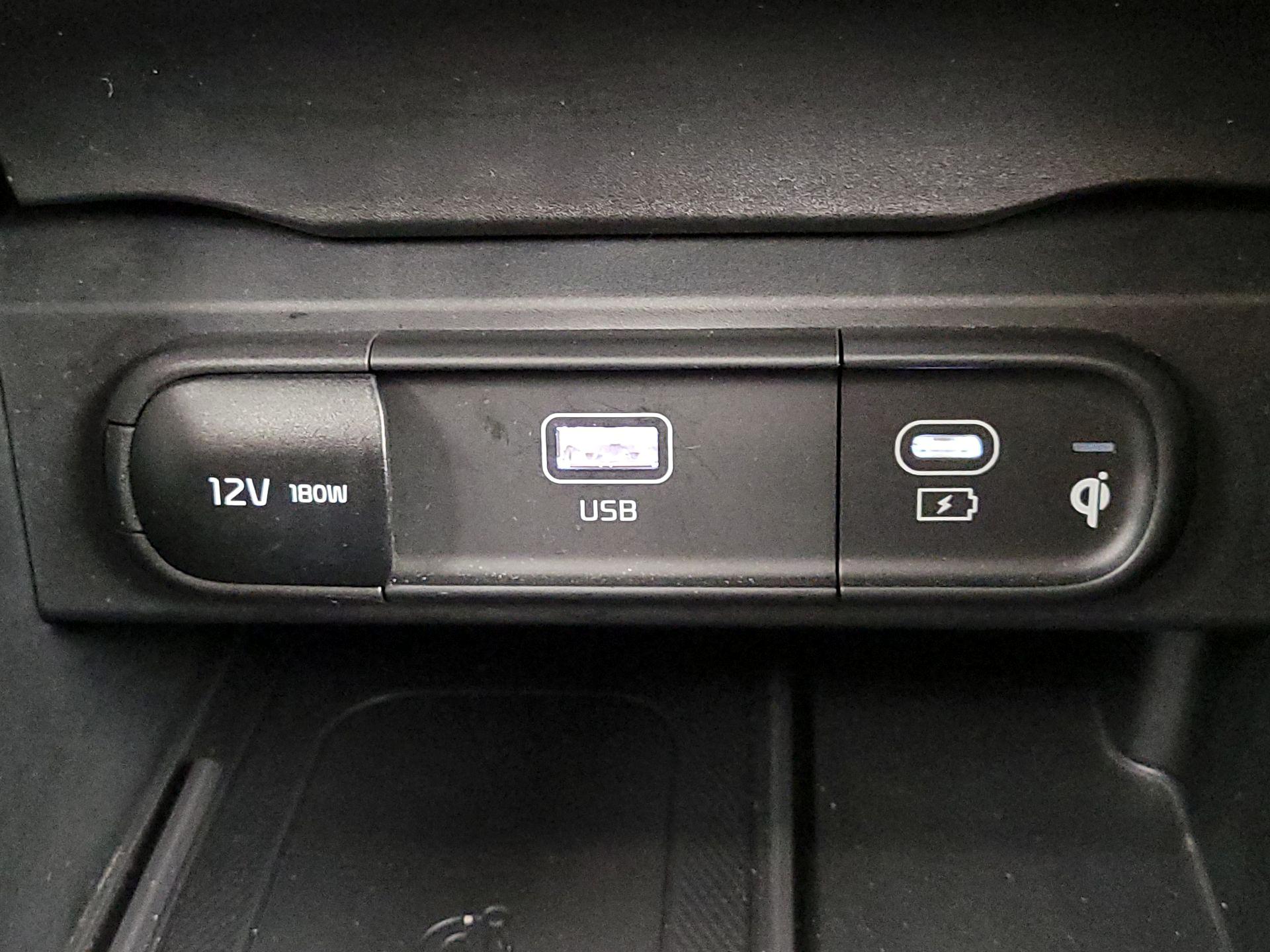 Thumbnail: 2023 Kia Telluride - 19