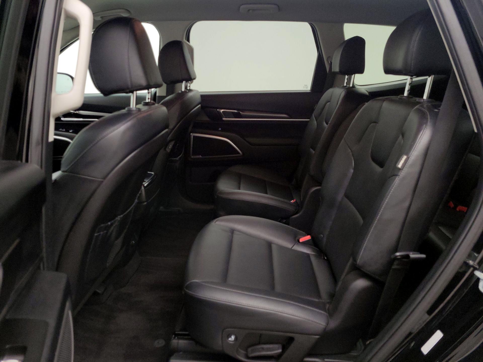 Thumbnail: 2023 Kia Telluride - 20