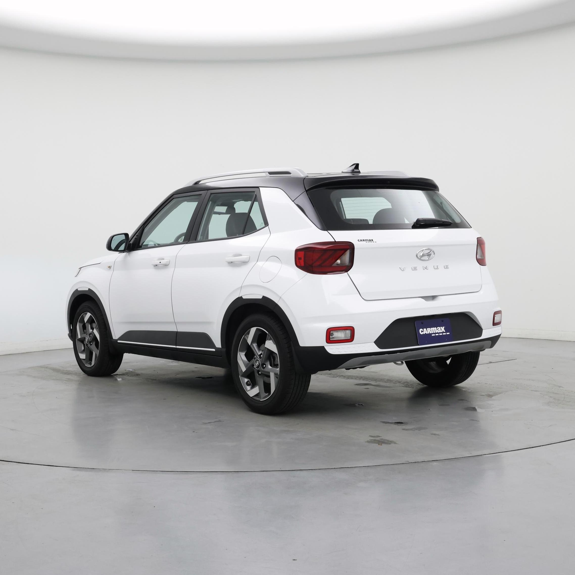 Thumbnail: 2022 Hyundai Venue - 2
