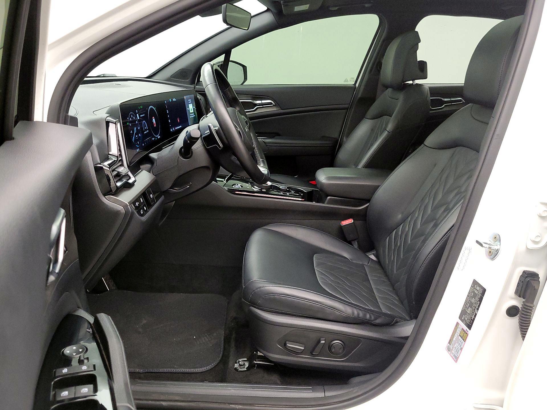 Thumbnail: 2023 Kia Sportage - 11