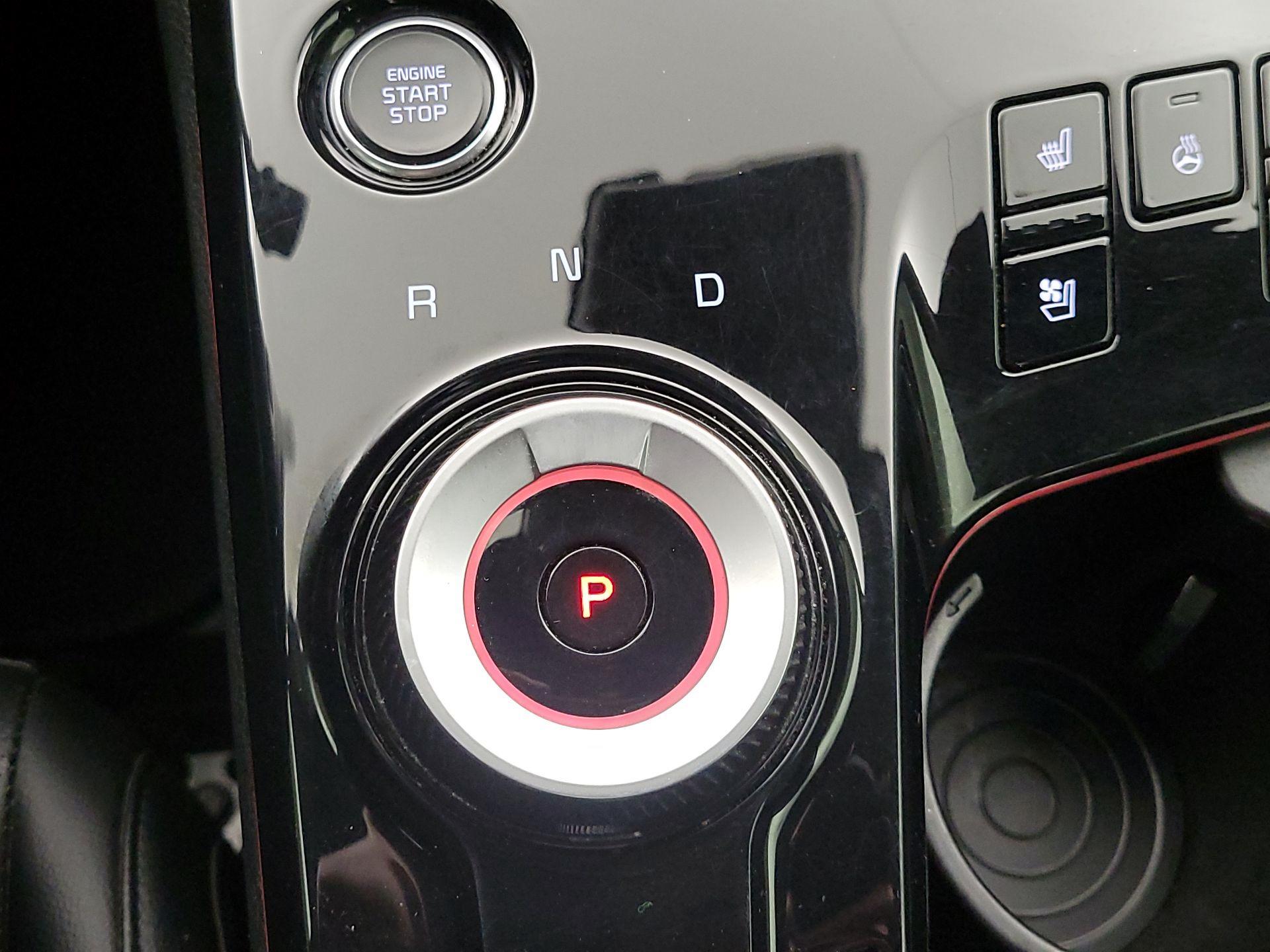 Thumbnail: 2023 Kia Sportage - 18