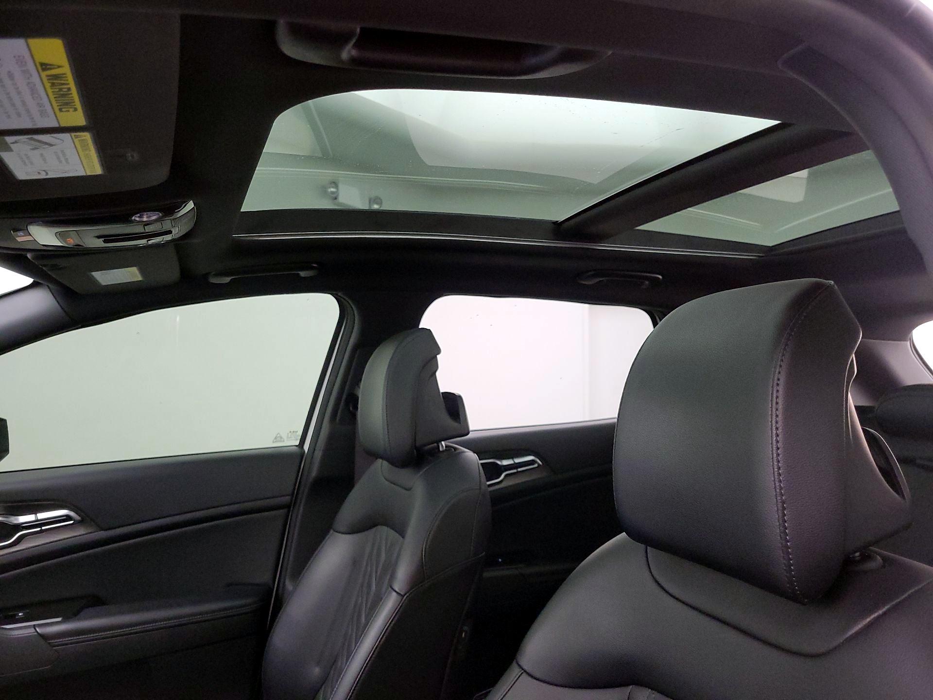 Thumbnail: 2023 Kia Sportage - 20