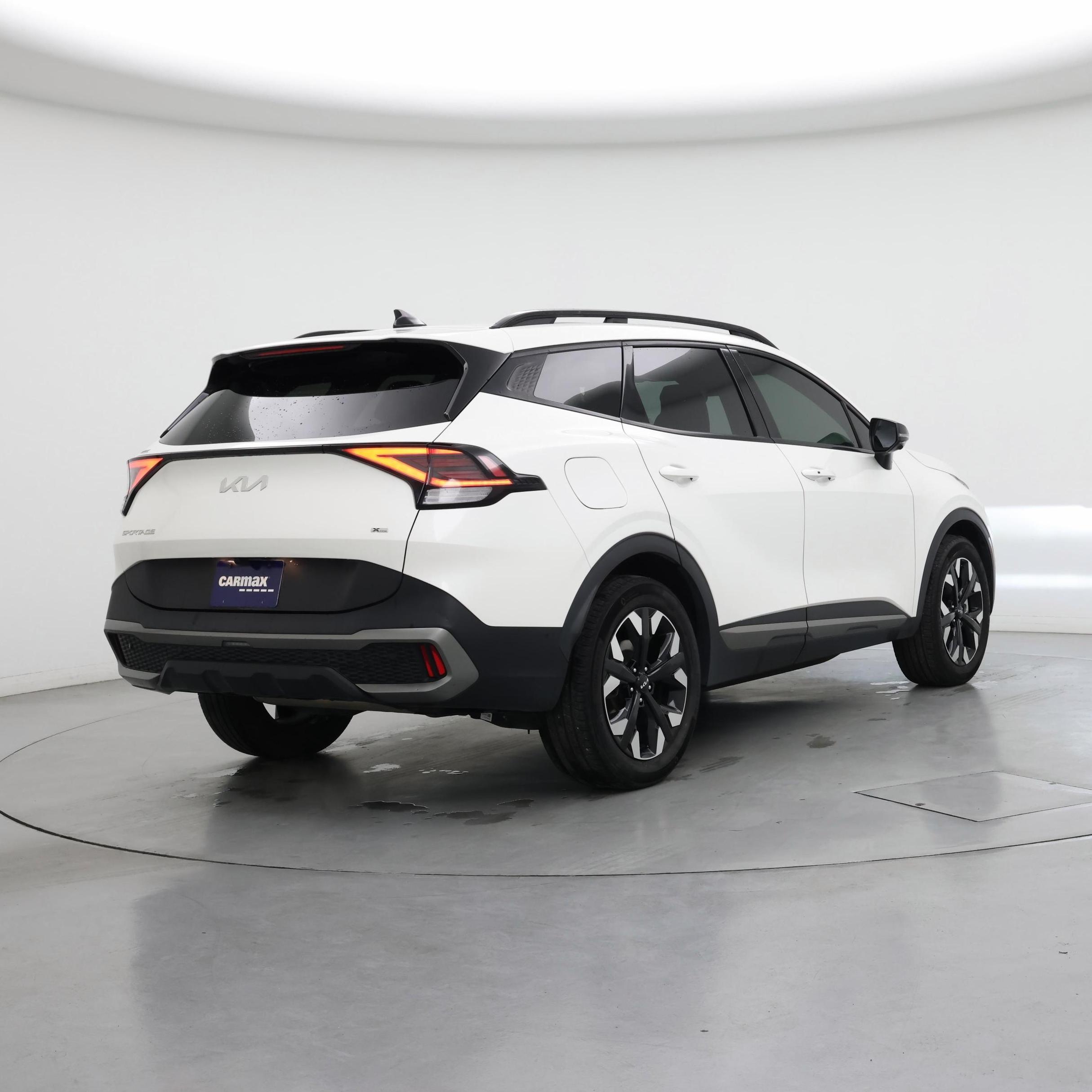 Thumbnail: 2023 Kia Sportage - 8