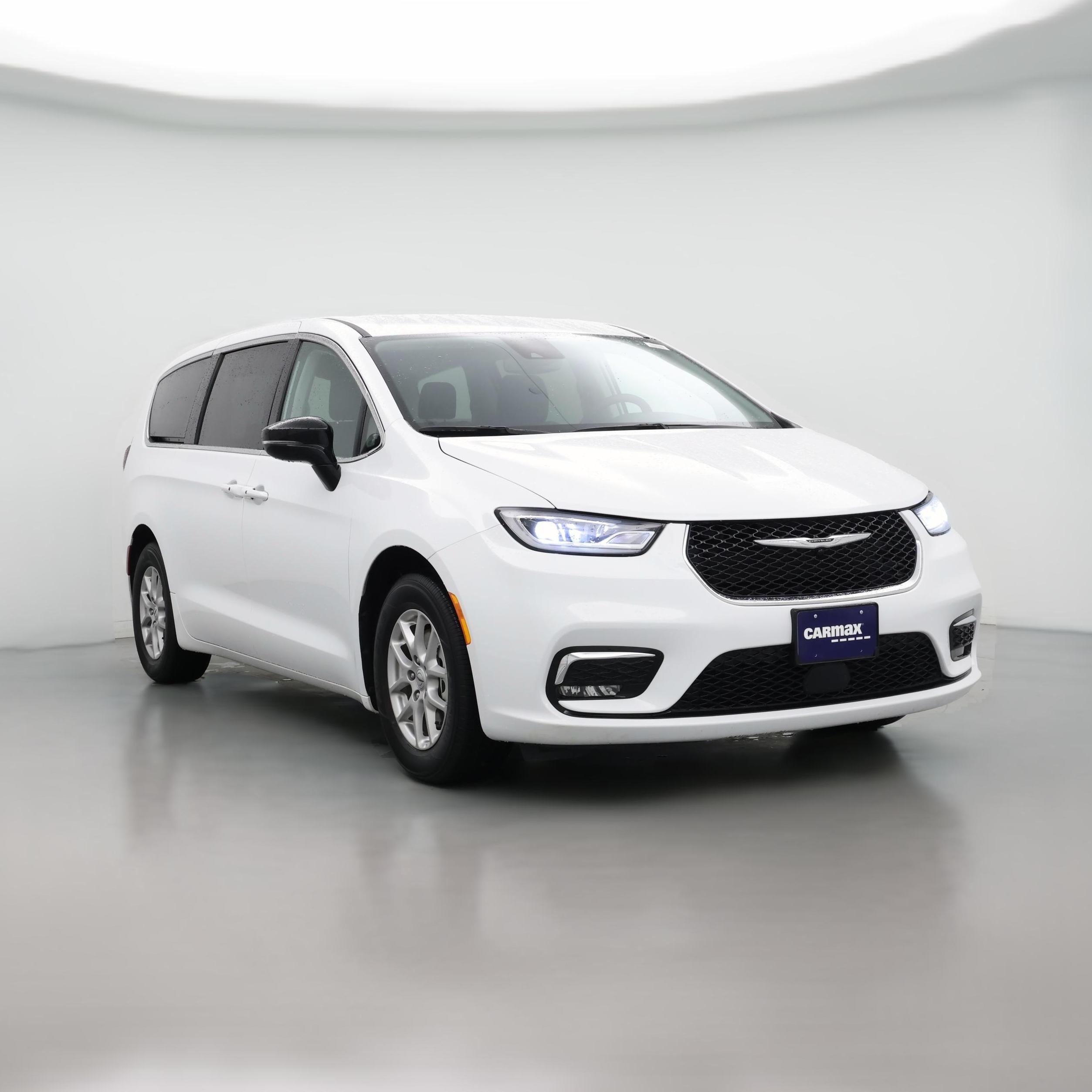 Thumbnail: 2024 Chrysler Pacifica - 1