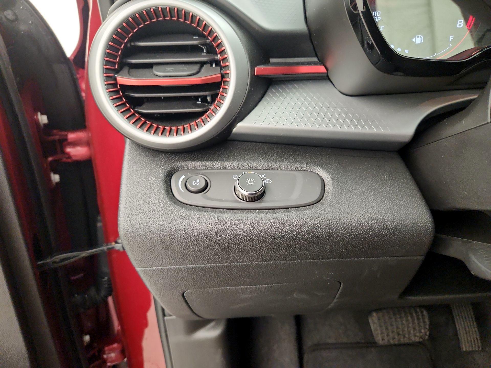 Thumbnail: 2025 Chevrolet Trax - 13