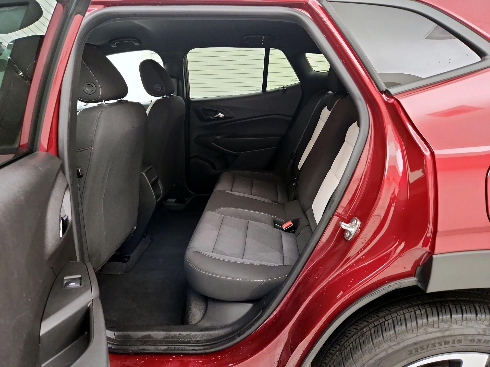 Thumbnail: 2025 Chevrolet Trax - 19