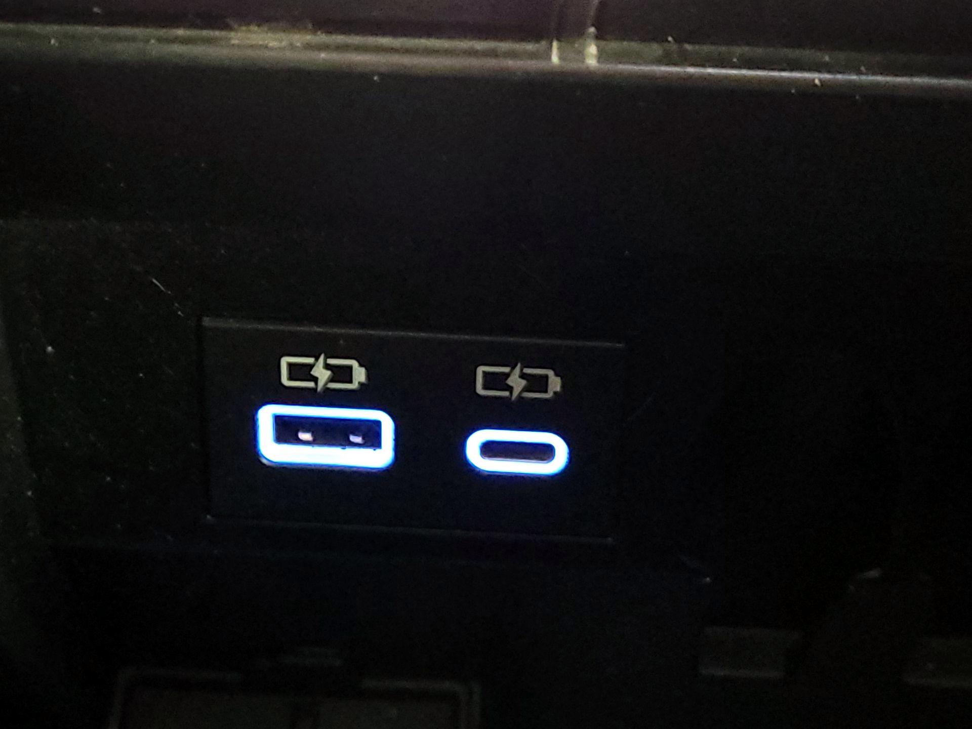 Thumbnail: 2023 Toyota Tundra - 18