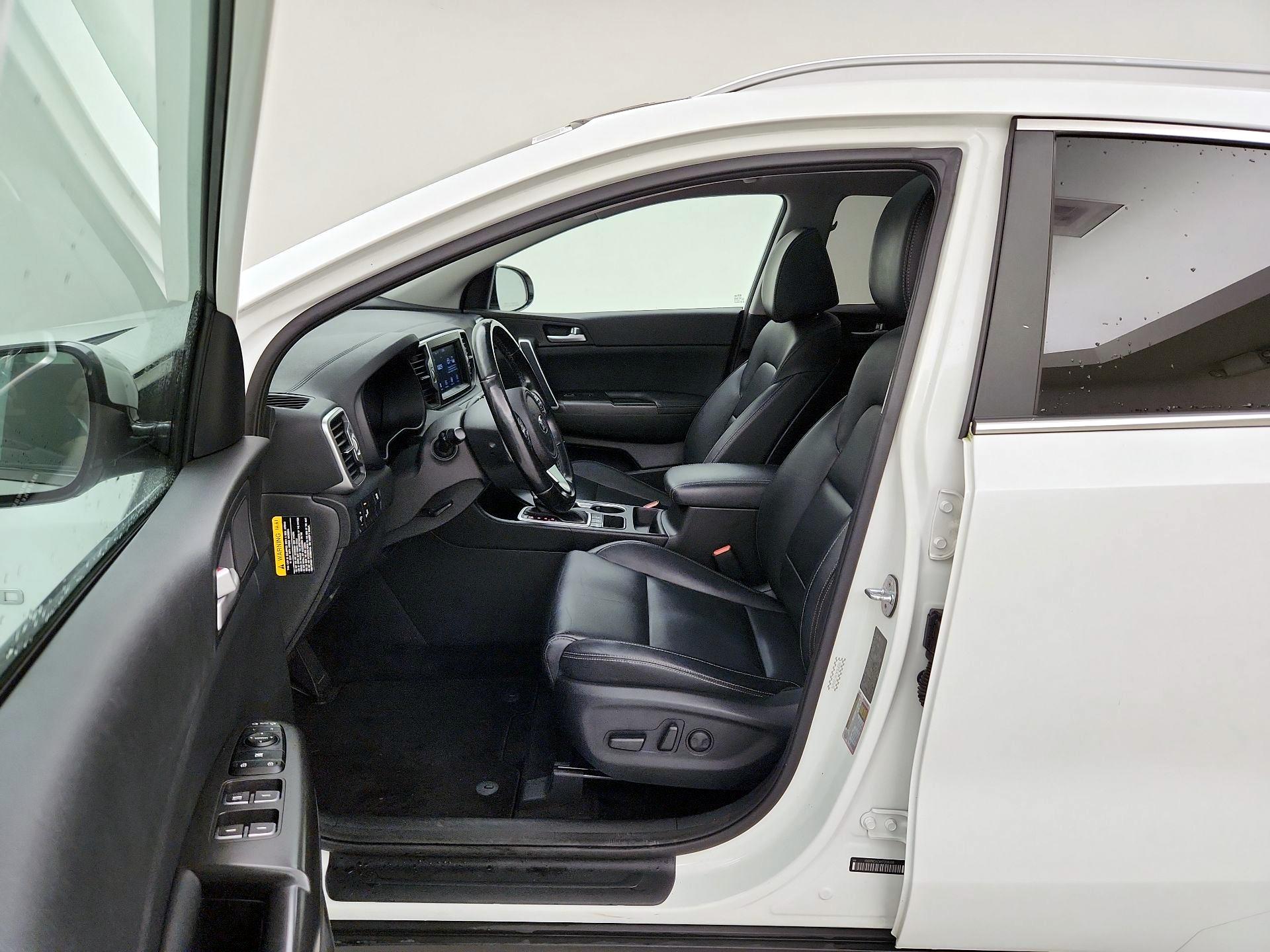 Thumbnail: 2017 Kia Sportage - 11