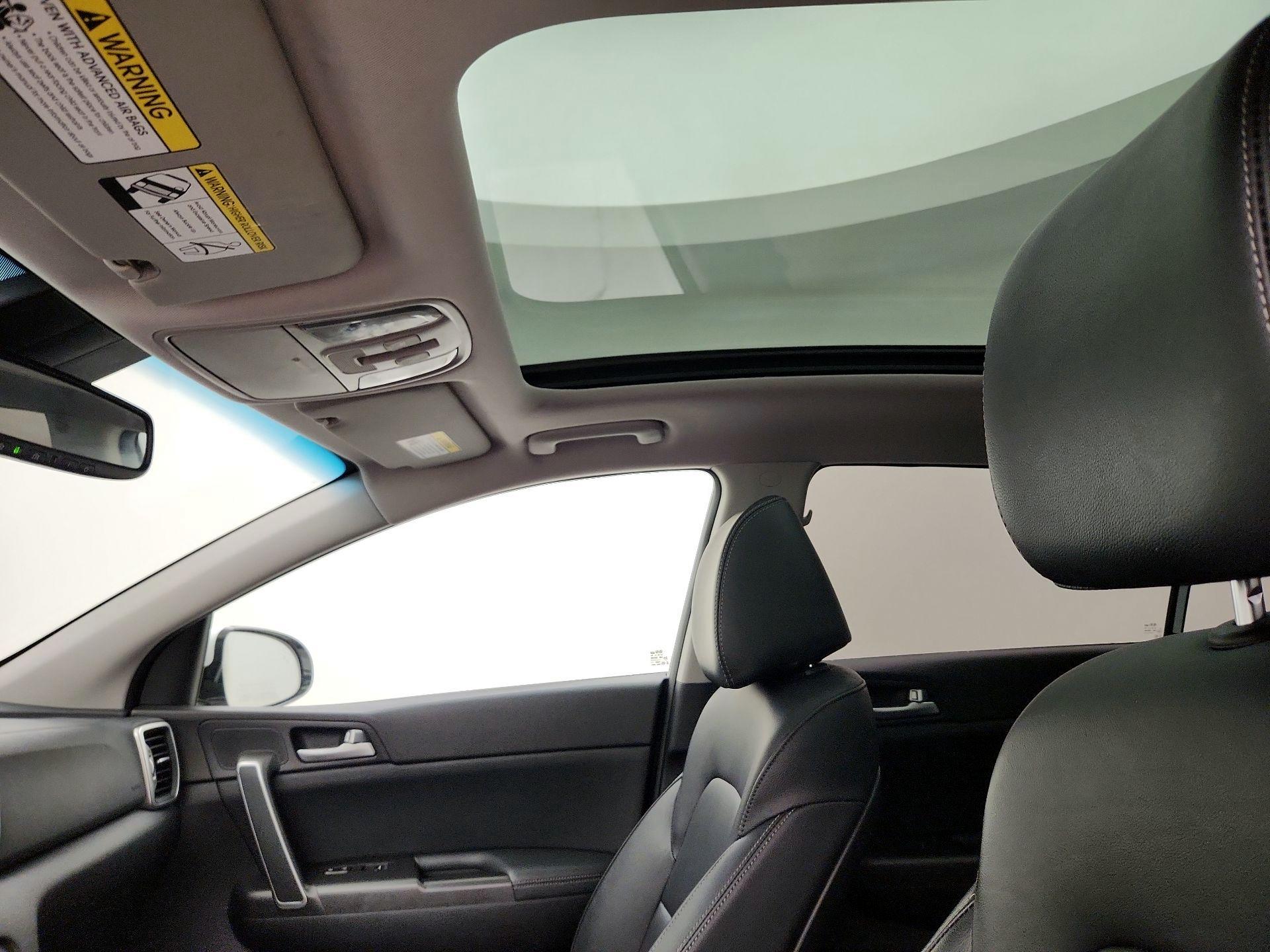 Thumbnail: 2017 Kia Sportage - 19