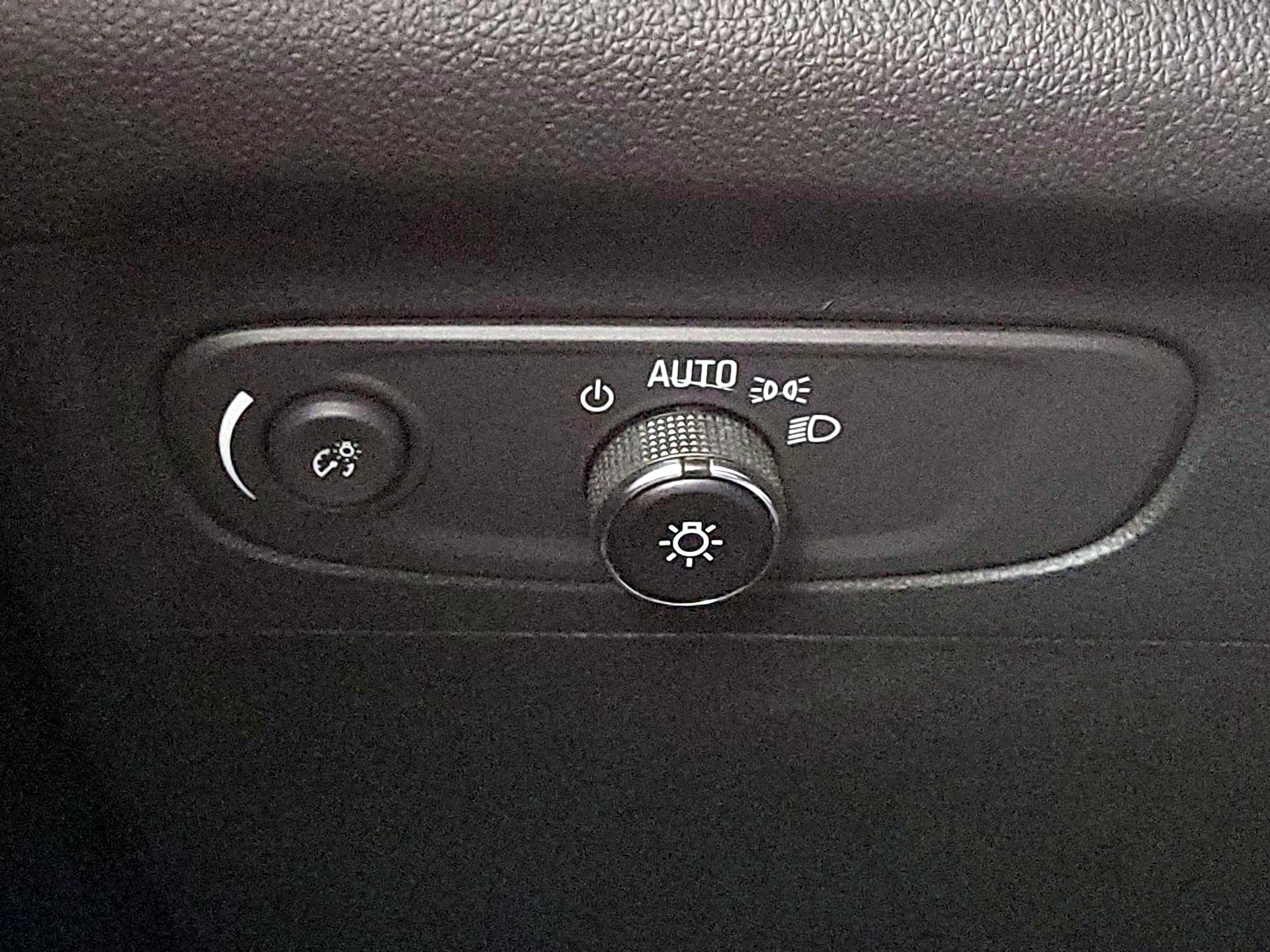 Thumbnail: 2022 Buick Envision - 13