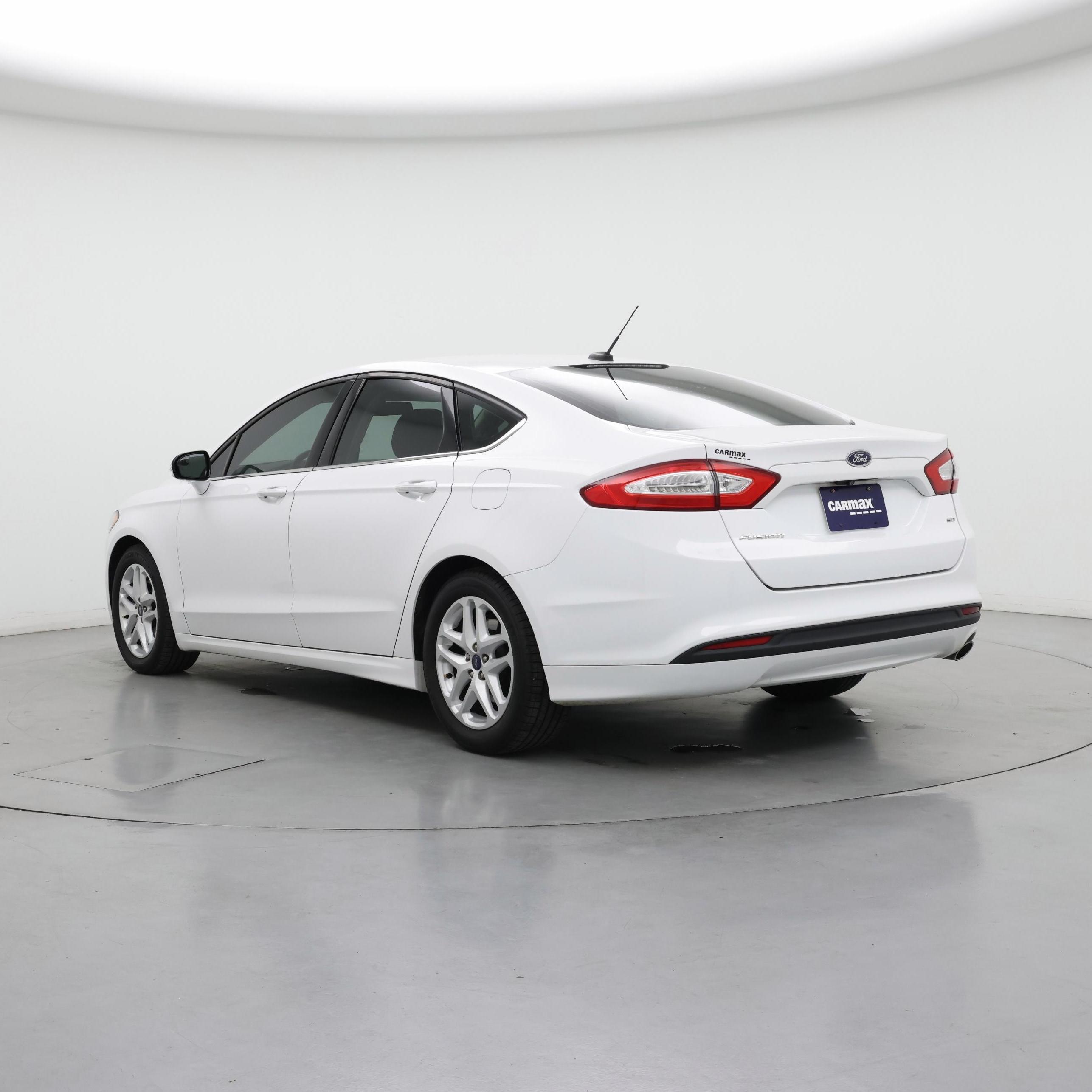 Thumbnail: 2015 Ford Fusion - 2