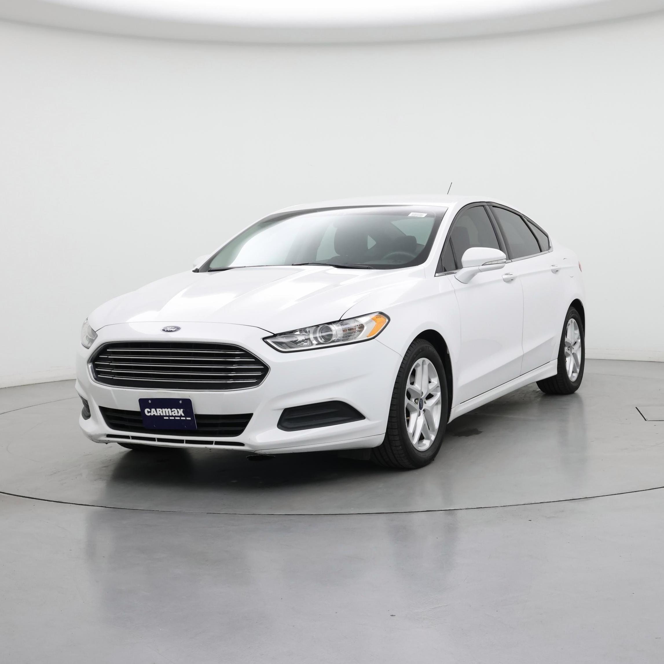 Thumbnail: 2015 Ford Fusion - 4