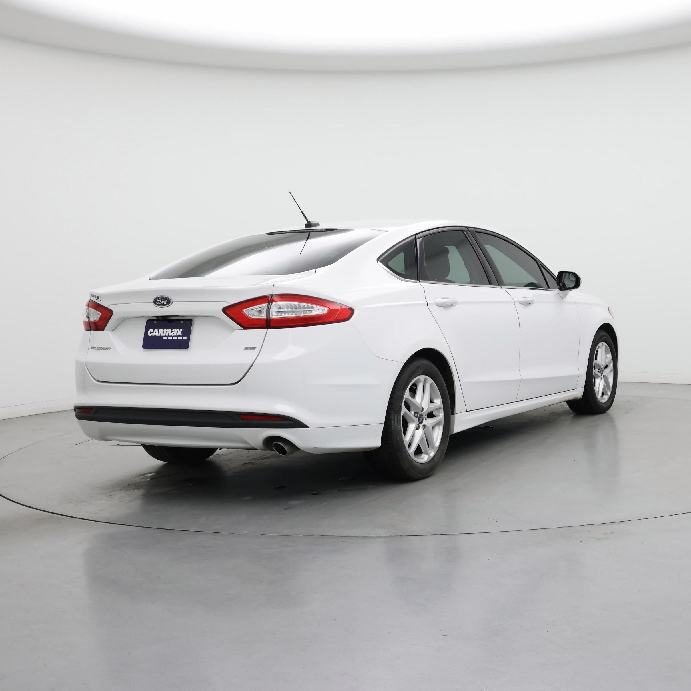 Thumbnail: 2015 Ford Fusion - 8