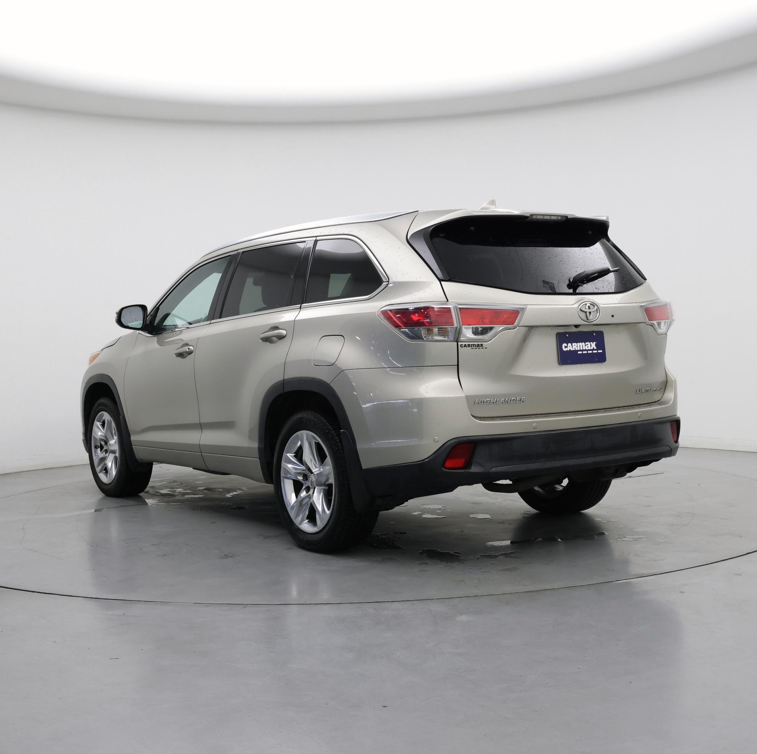 Thumbnail: 2014 Toyota Highlander - 2