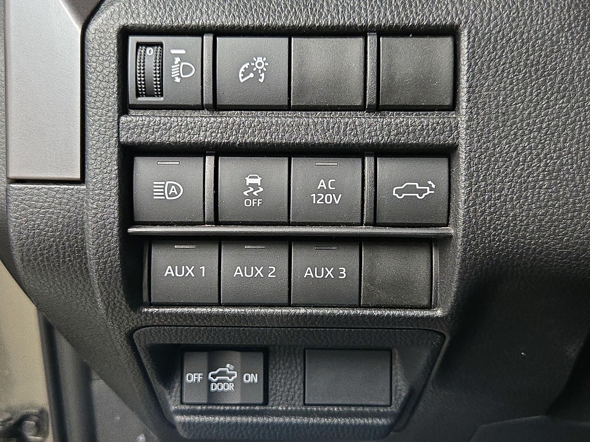 Thumbnail: 2024 Toyota Tacoma - 13