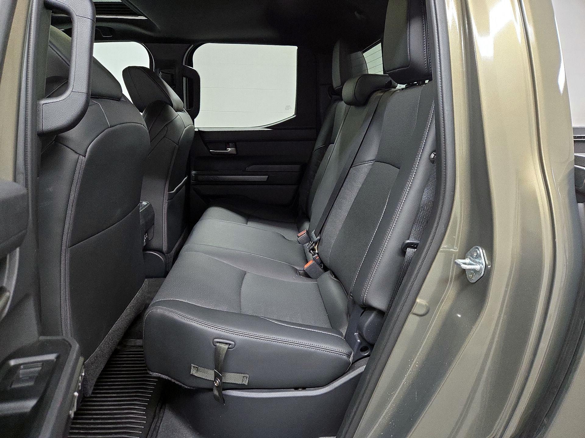 Thumbnail: 2024 Toyota Tacoma - 20