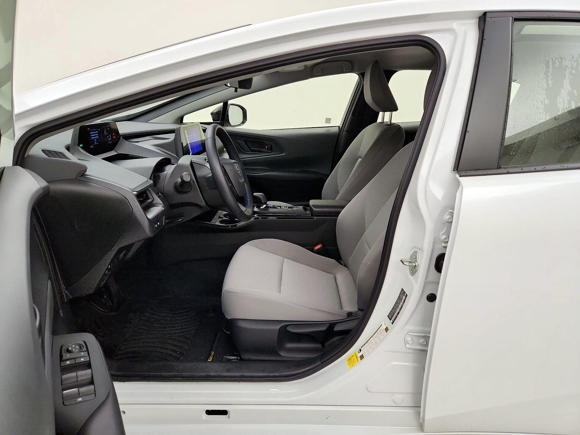 Thumbnail: 2024 Toyota Prius - 11