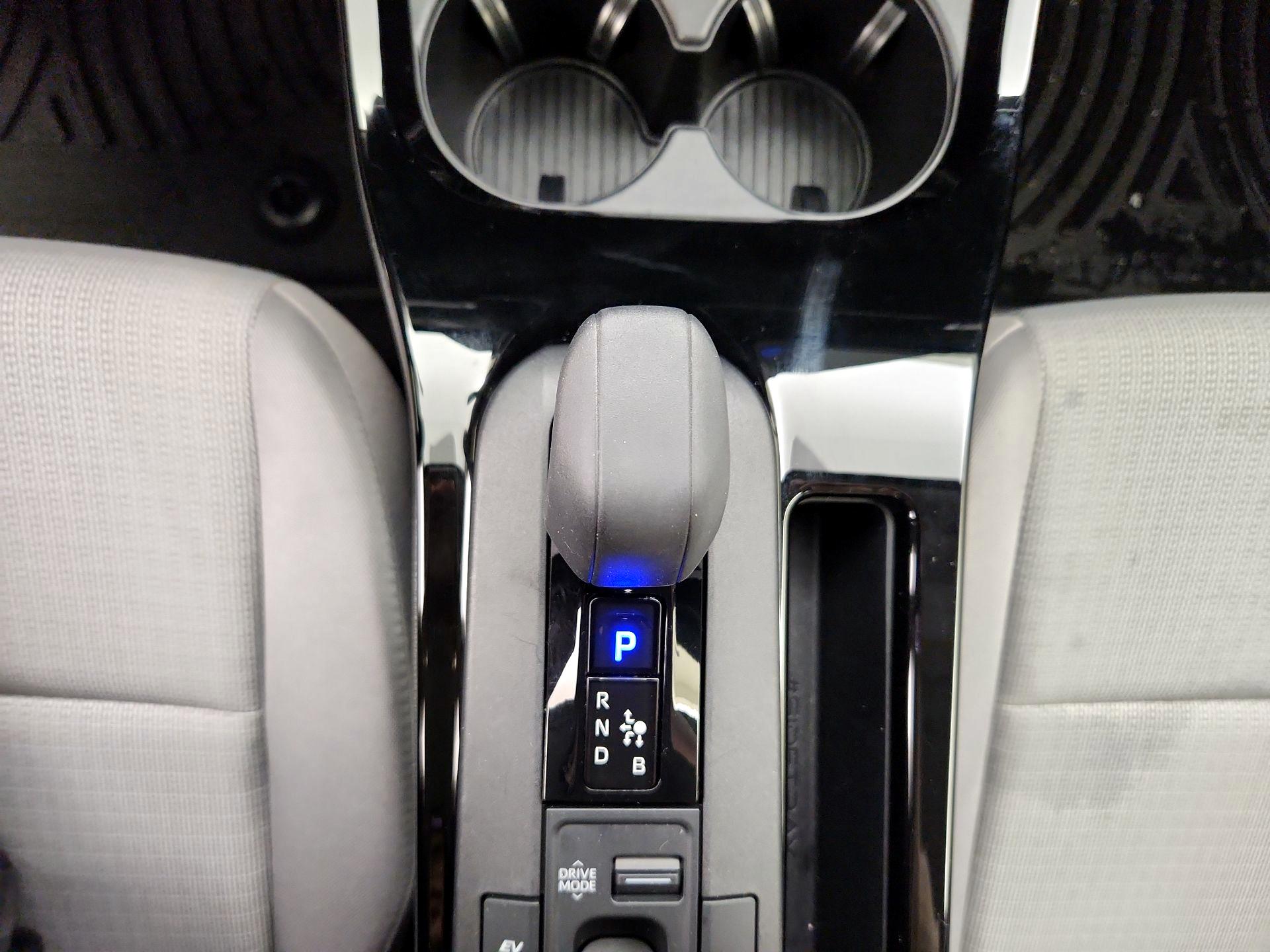 Thumbnail: 2024 Toyota Prius - 17