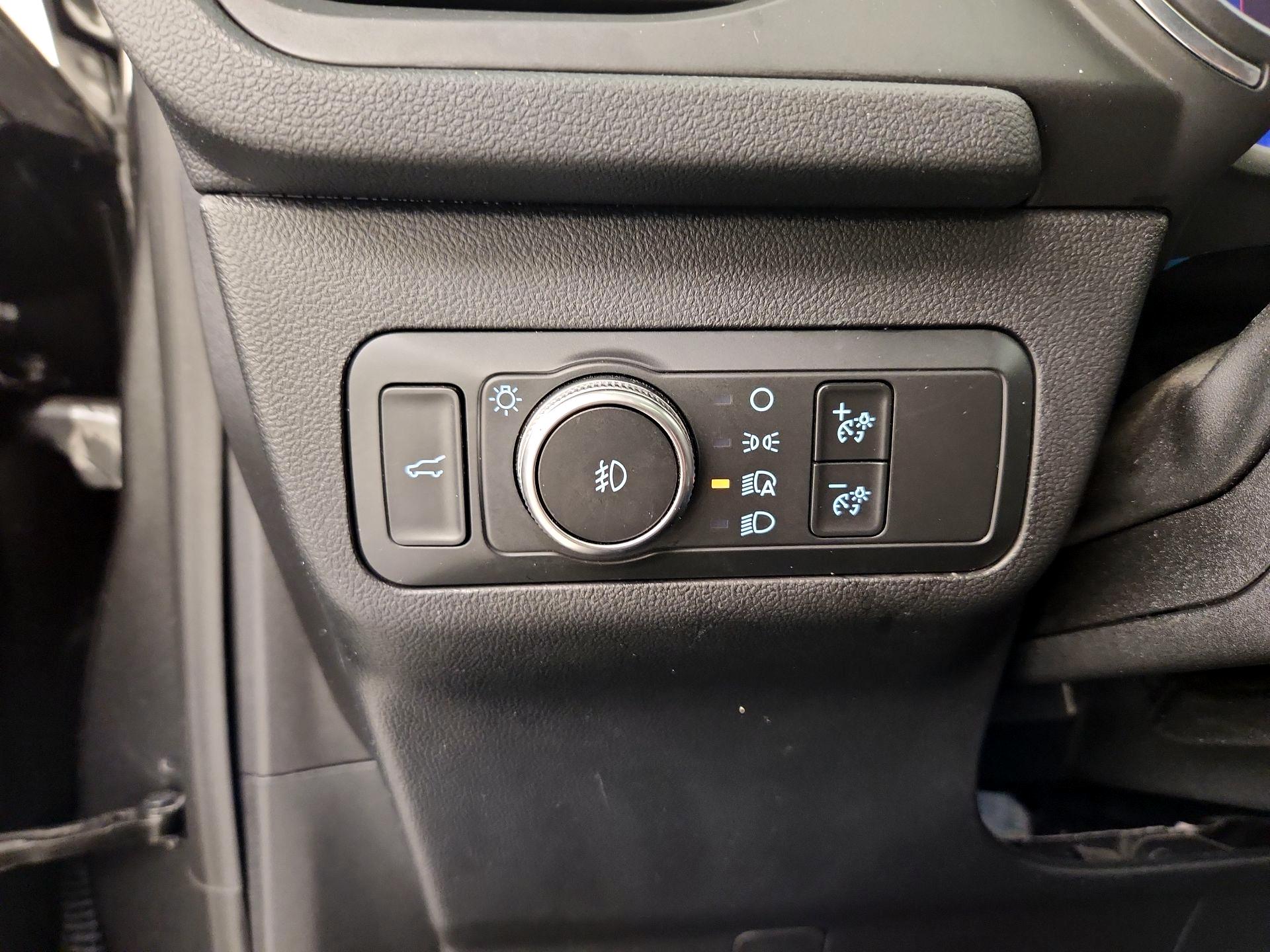 Thumbnail: 2020 Ford Escape - 13