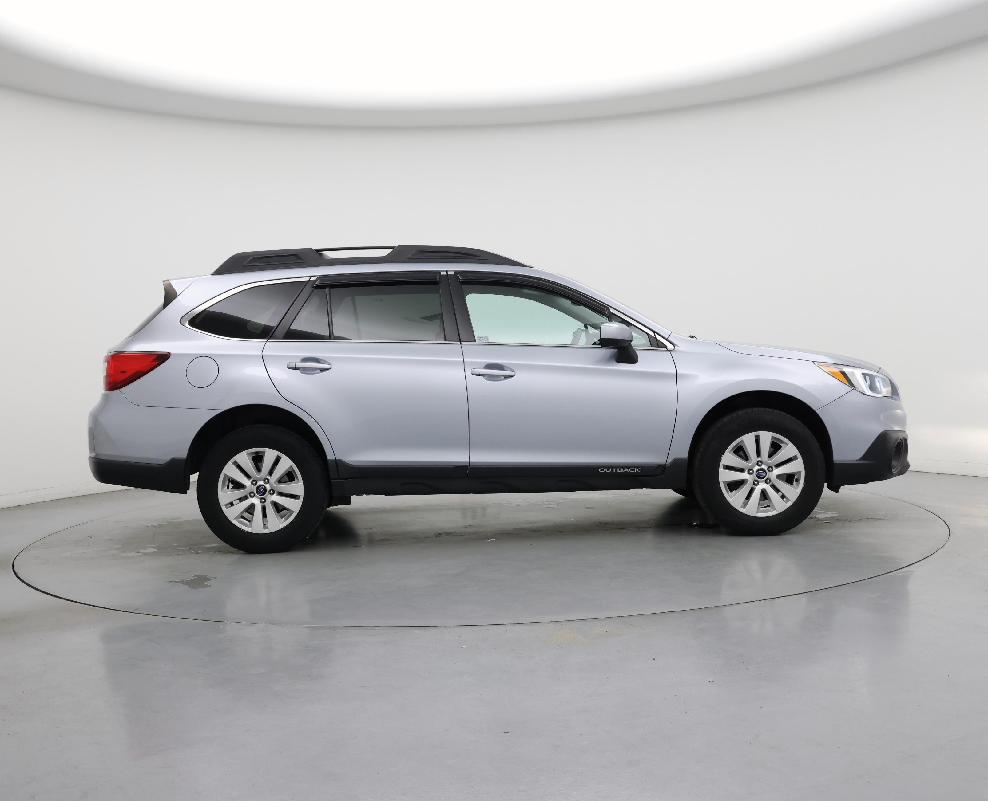 Thumbnail: 2015 Subaru Outback - 7