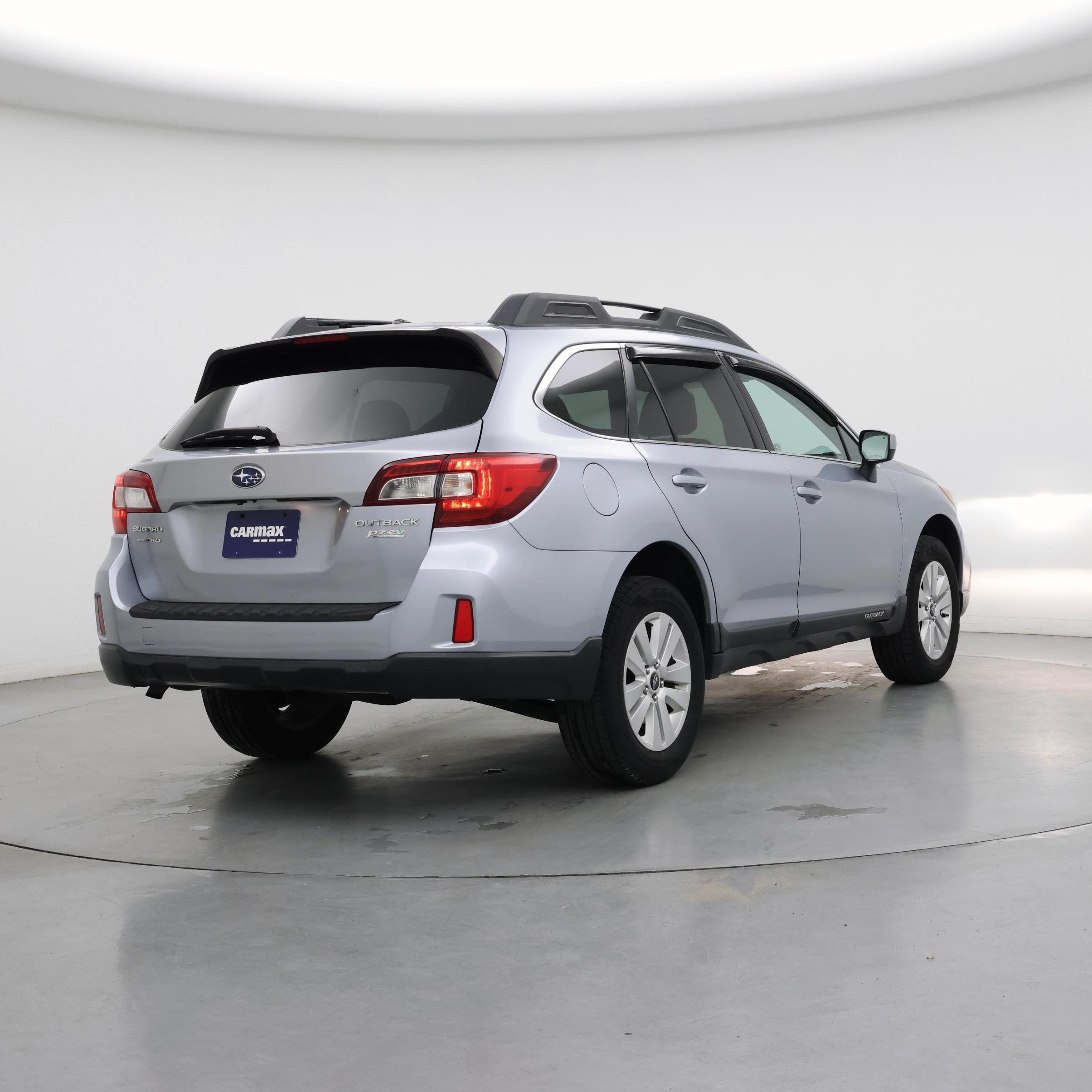 Thumbnail: 2015 Subaru Outback - 8