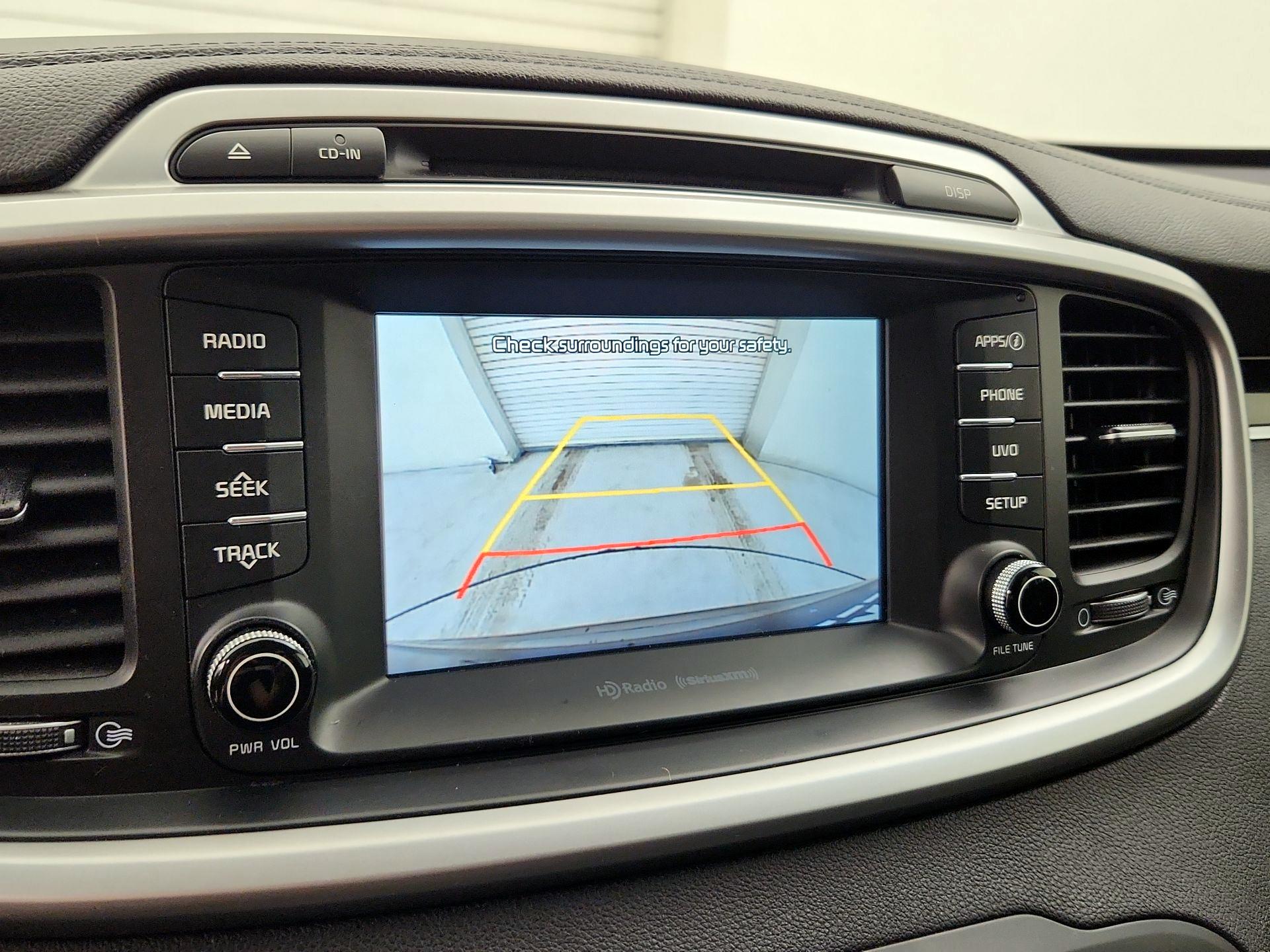 Thumbnail: 2017 Kia Sorento - 14