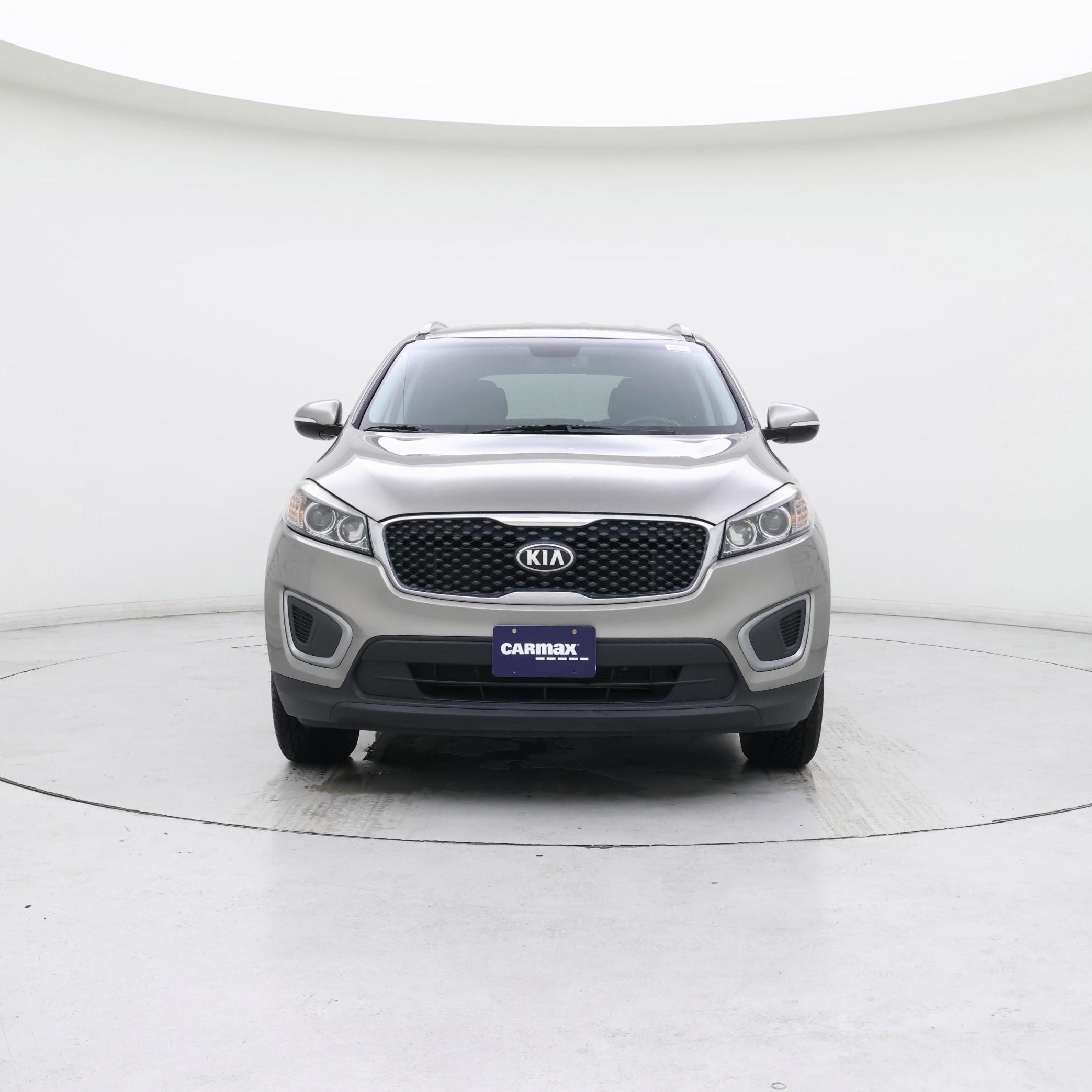 Thumbnail: 2017 Kia Sorento - 5