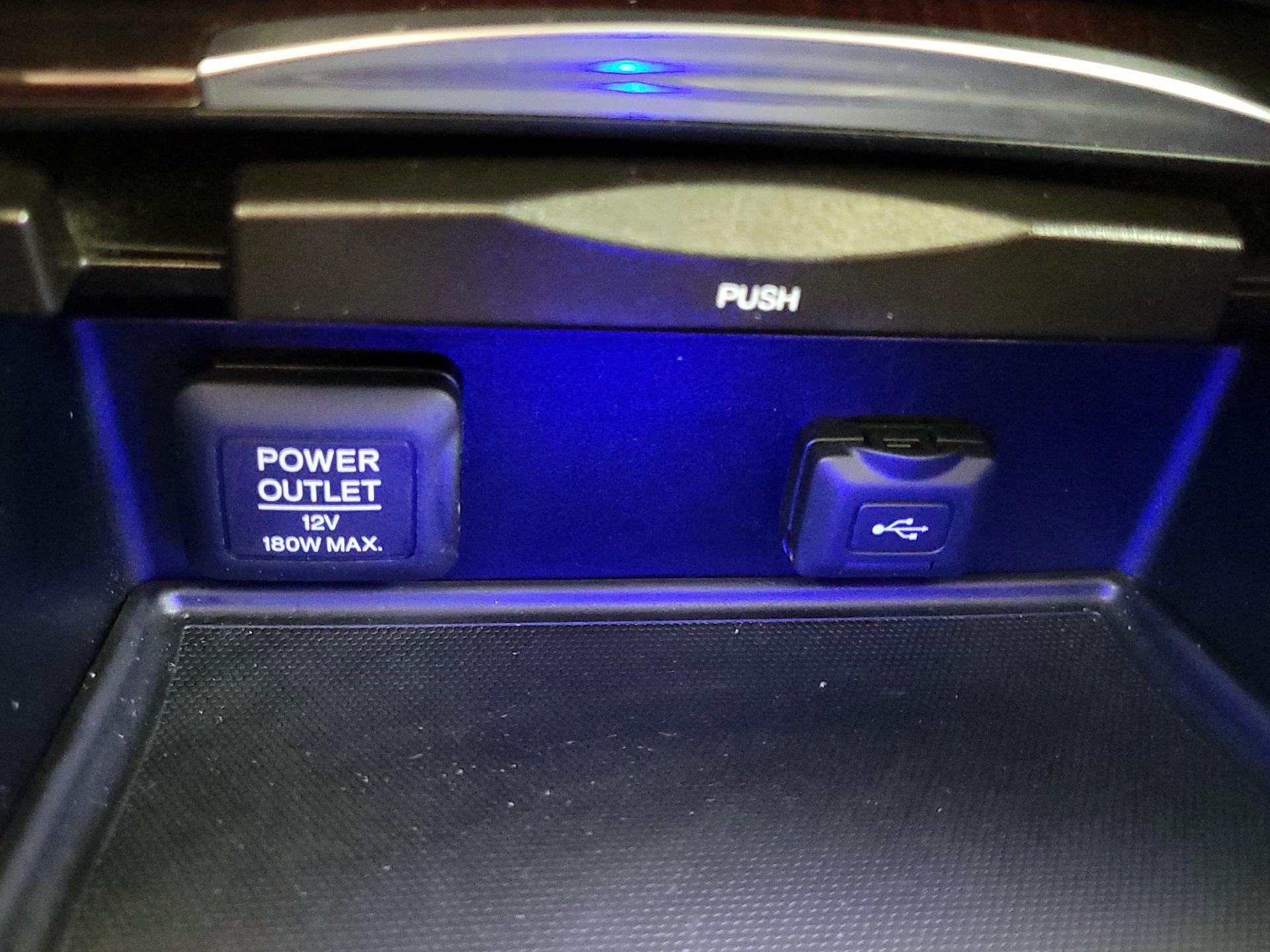 Thumbnail: 2016 Acura TLX - 19