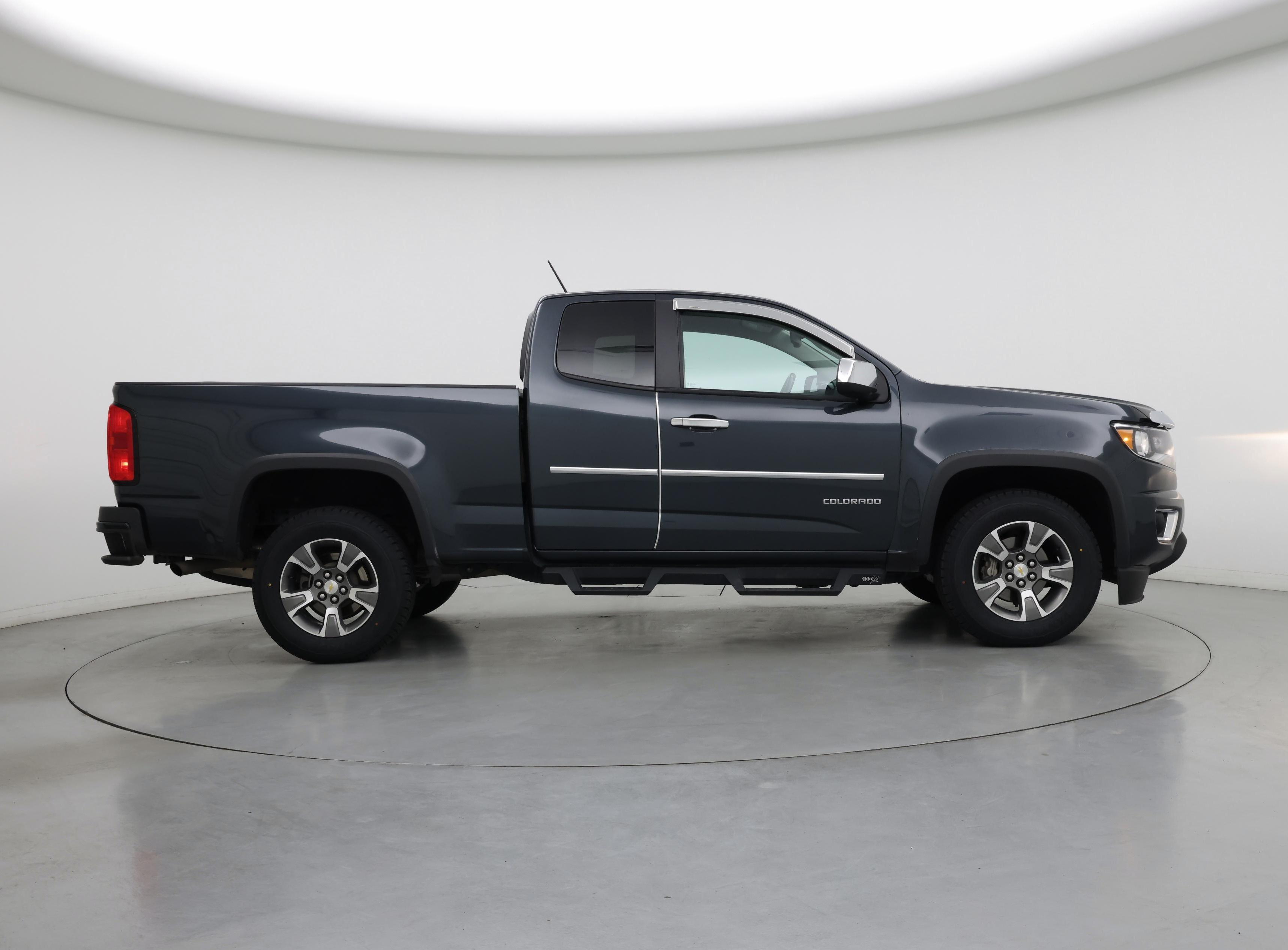 Thumbnail: 2018 Chevrolet Colorado - 7