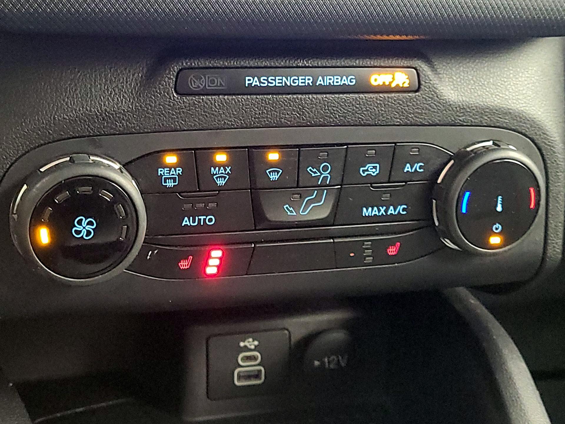 Thumbnail: 2023 Ford Bronco Sport - 16