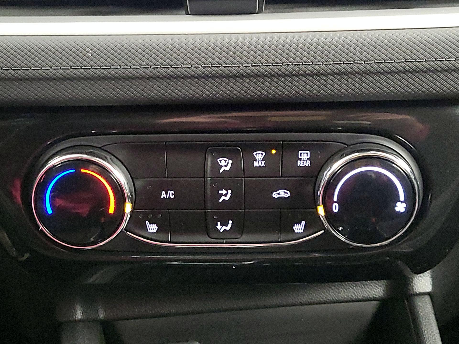 Thumbnail: 2024 Chevrolet TrailBlazer - 16