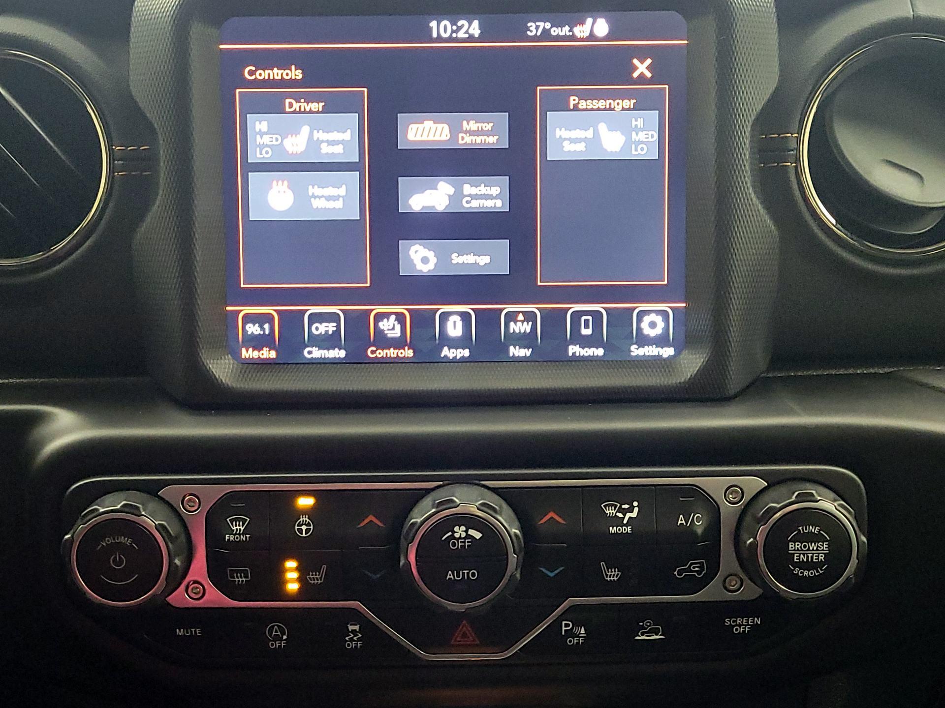 Thumbnail: 2023 Jeep Wrangler - 17