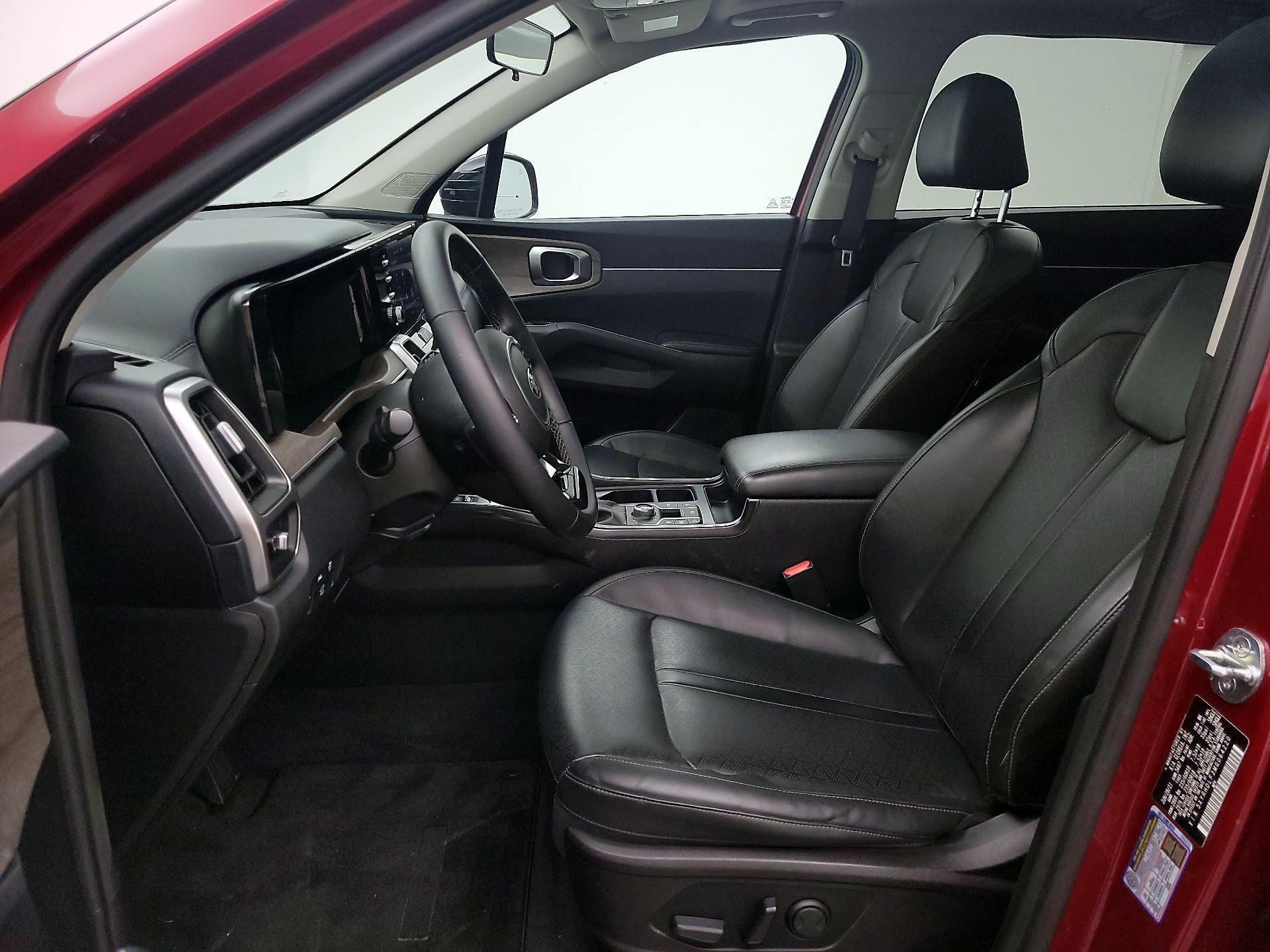 Thumbnail: 2021 Kia Sorento - 11