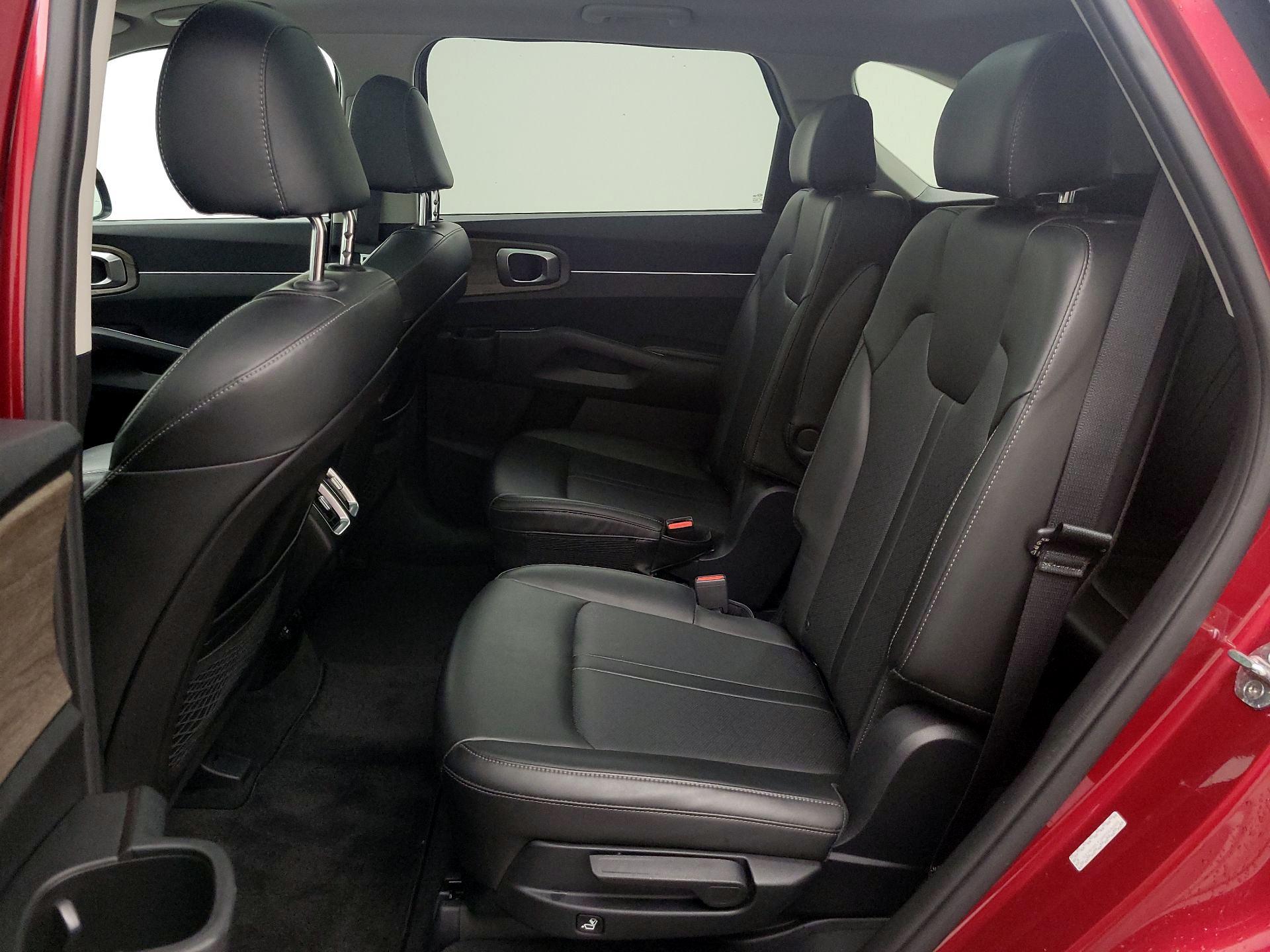 Thumbnail: 2021 Kia Sorento - 20