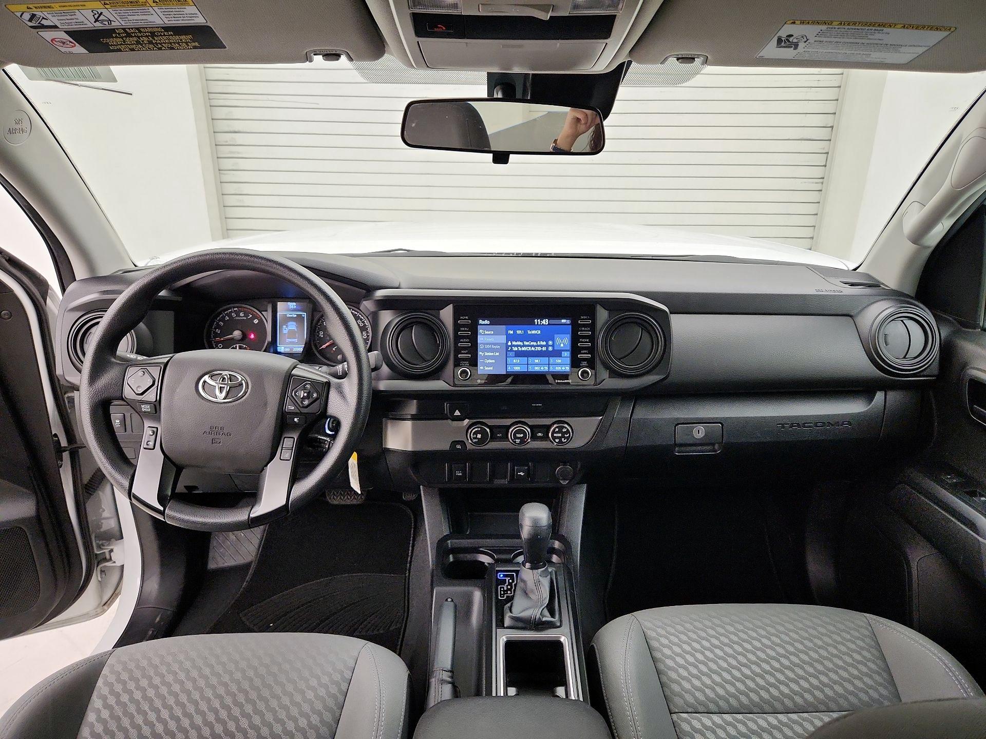 Thumbnail: 2022 Toyota Tacoma - 9