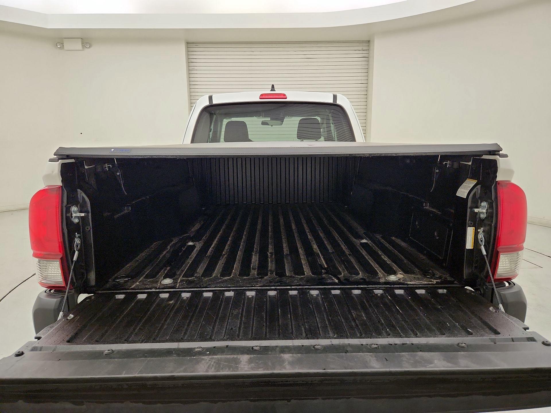 Thumbnail: 2022 Toyota Tacoma - 20