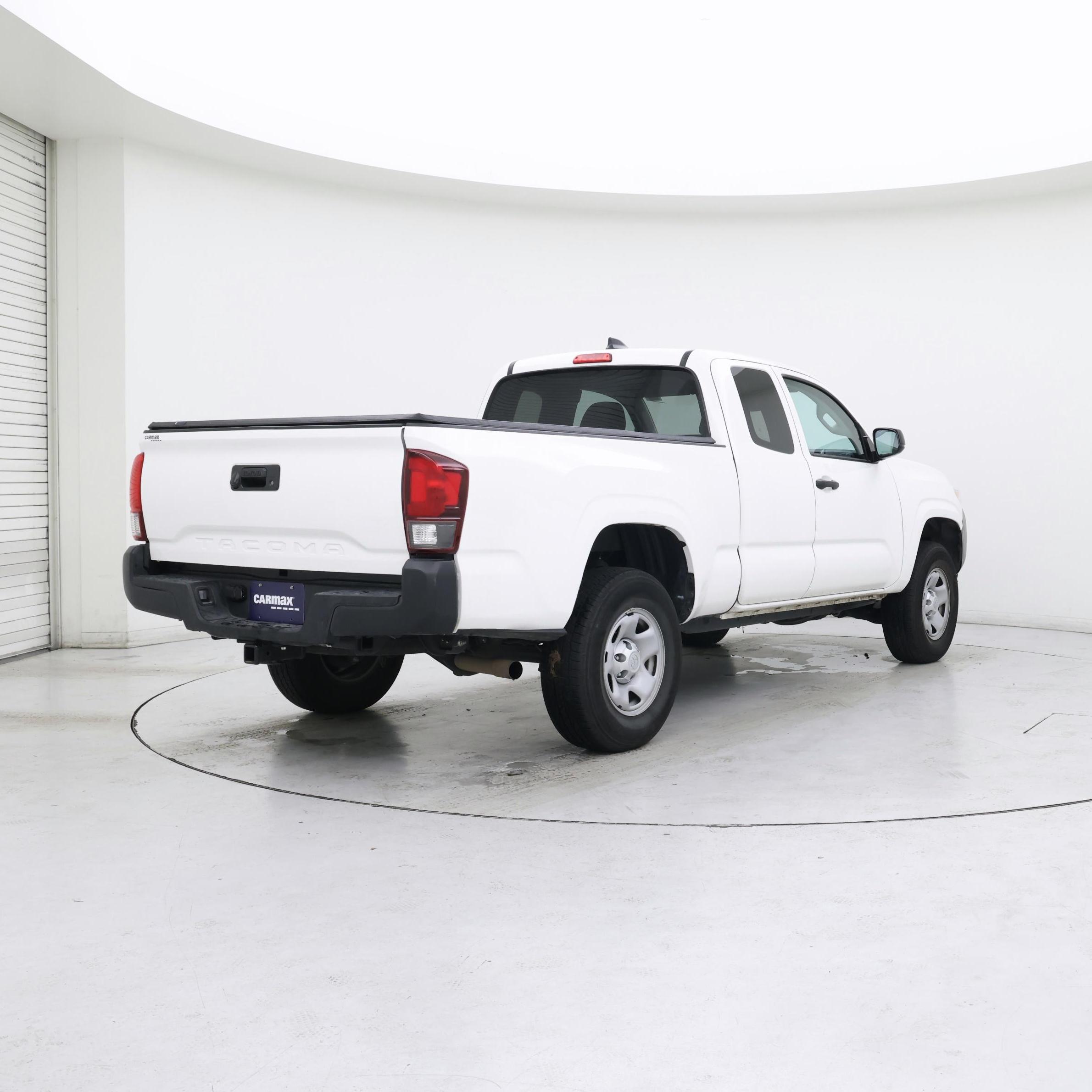 Thumbnail: 2022 Toyota Tacoma - 8