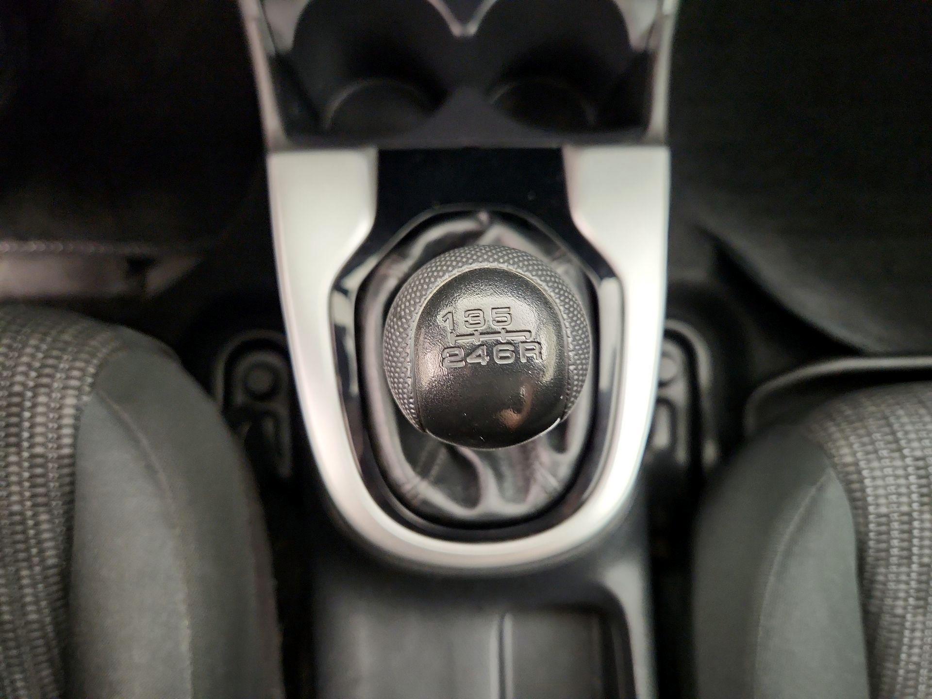 Thumbnail: 2015 Honda Fit - 16