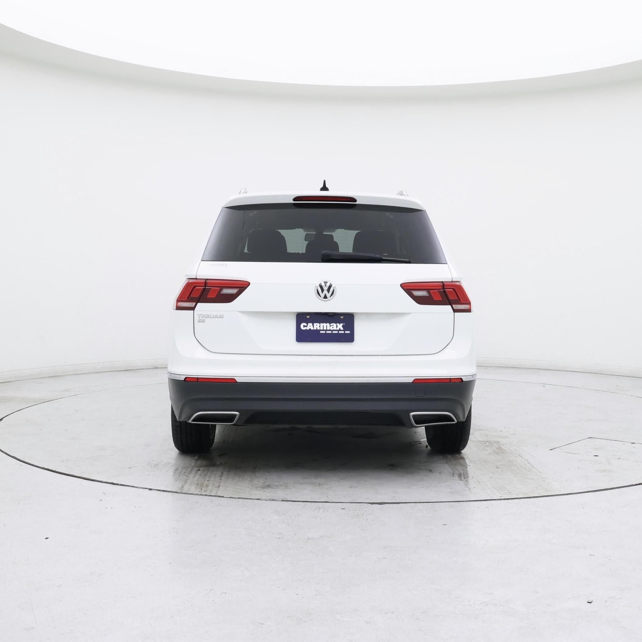 Thumbnail: 2021 Volkswagen Tiguan - 6