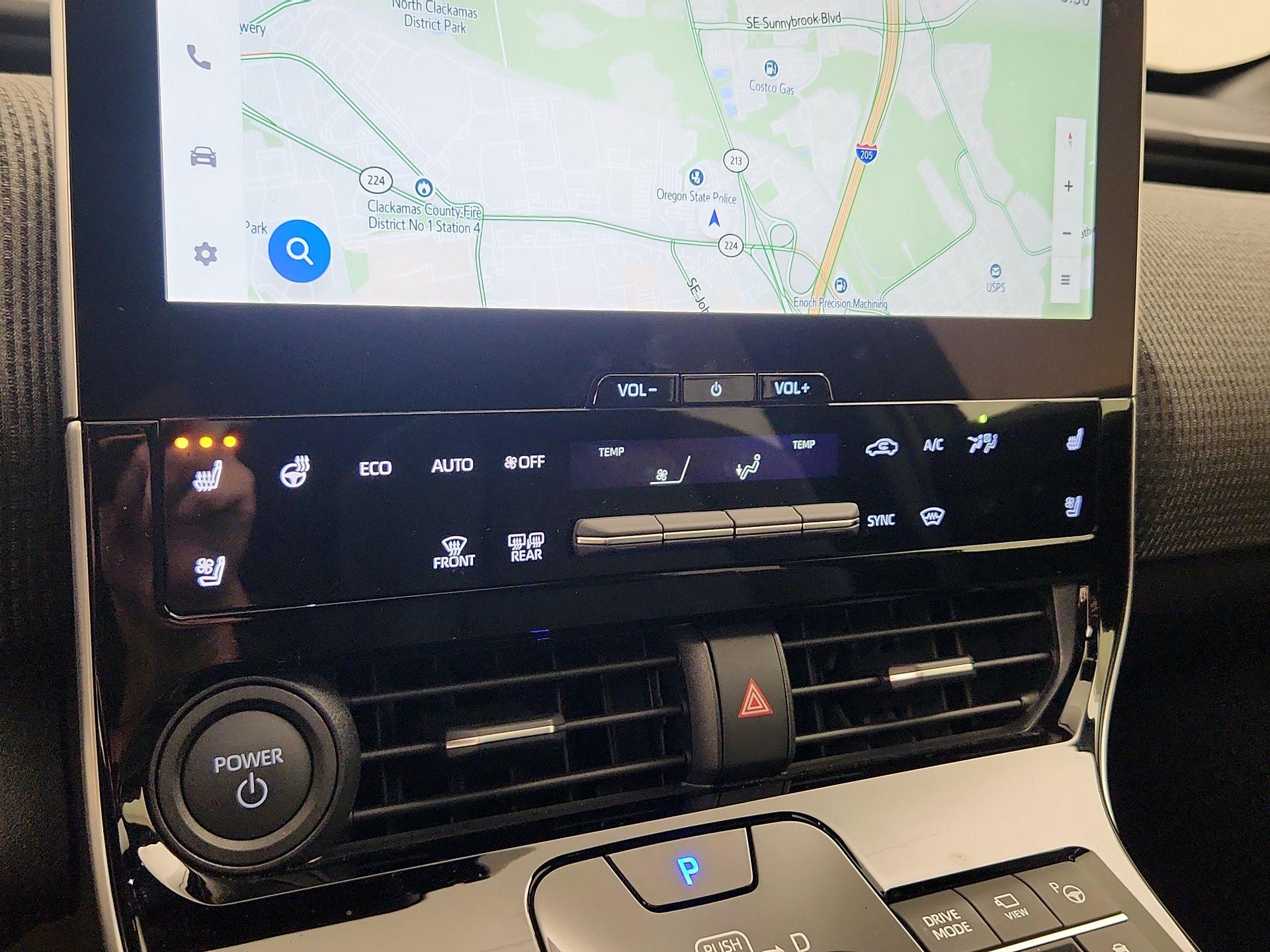 Thumbnail: 2025 Subaru Solterra - 17