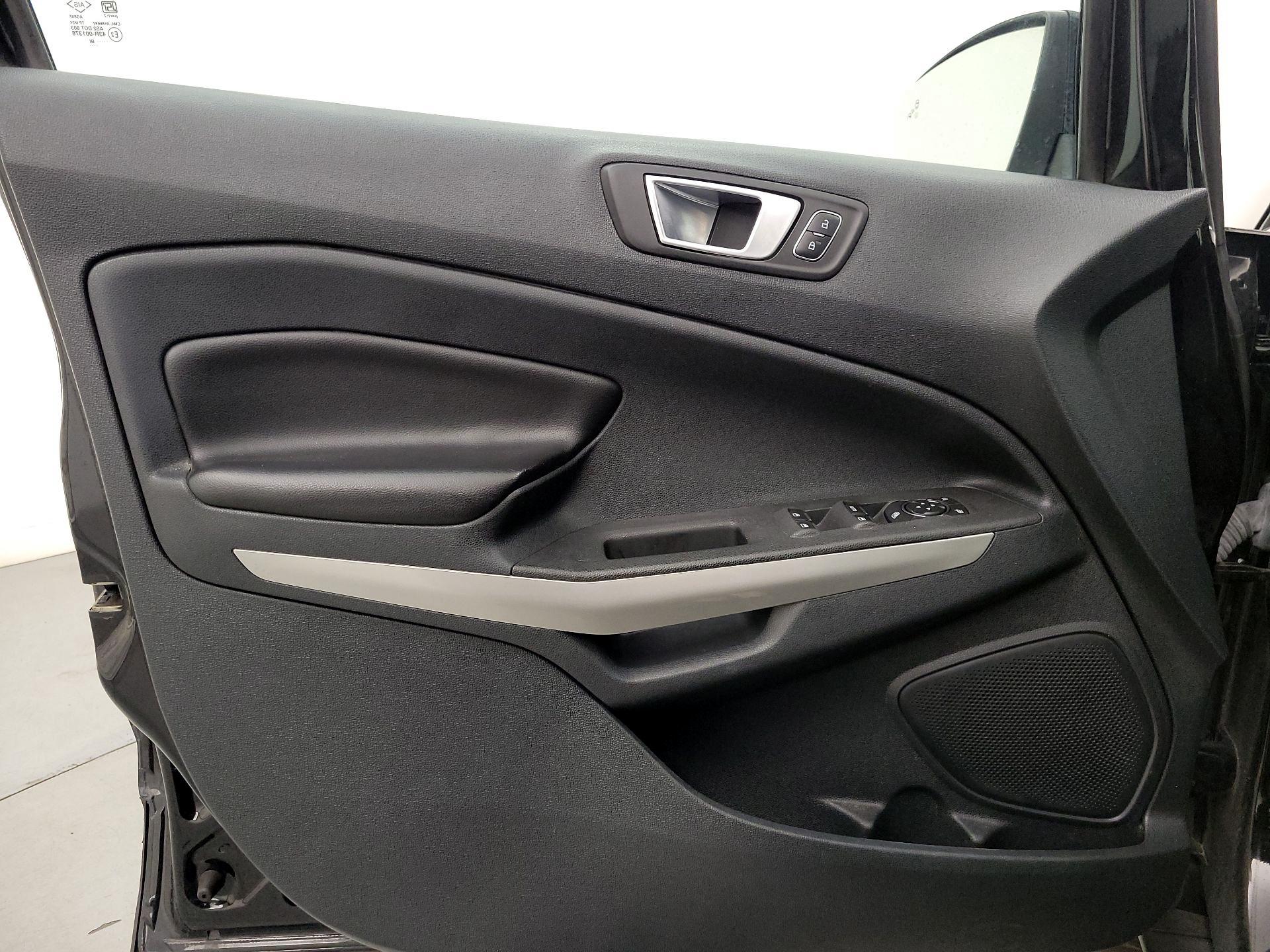 Thumbnail: 2018 Ford EcoSport - 12