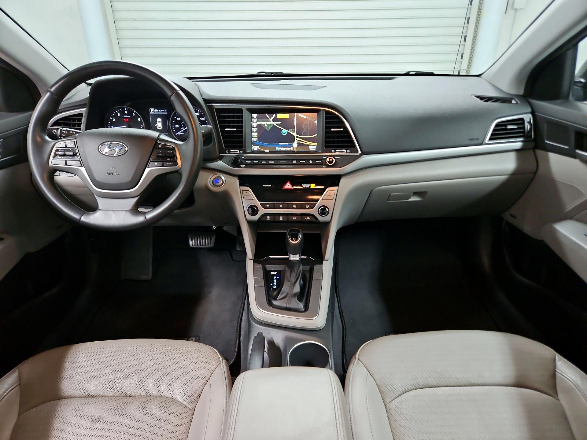 Thumbnail: 2017 Hyundai Elantra - 9