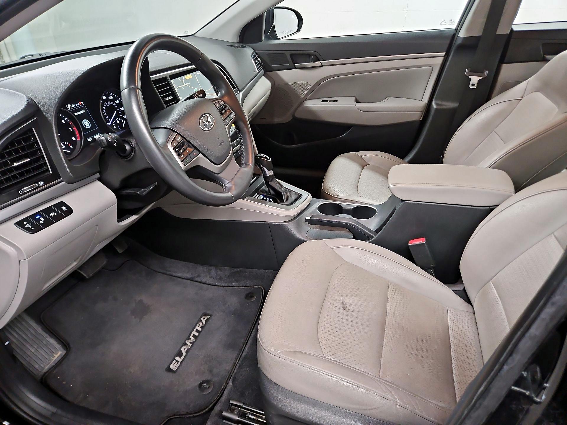 Thumbnail: 2017 Hyundai Elantra - 11