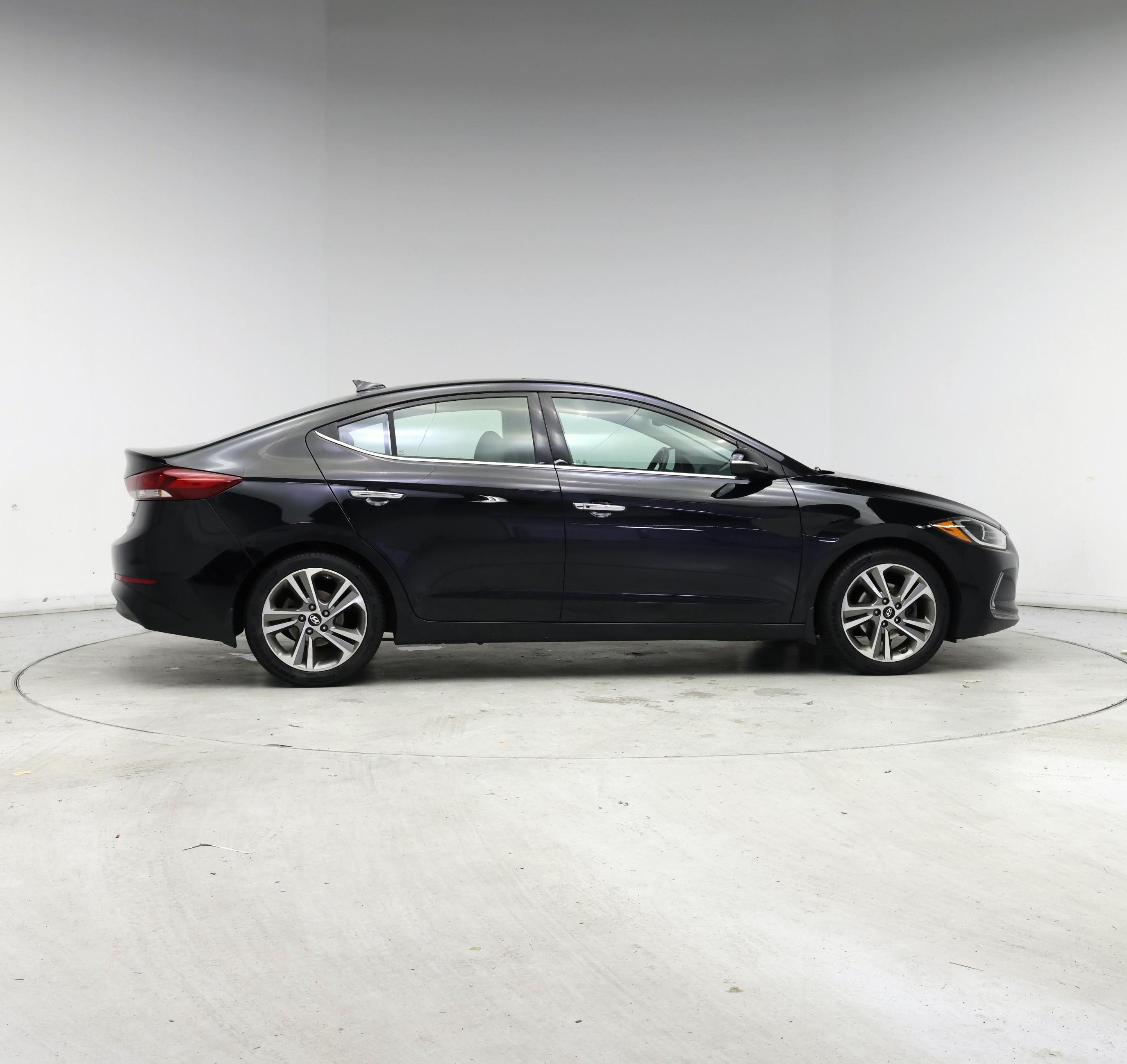 Thumbnail: 2017 Hyundai Elantra - 7