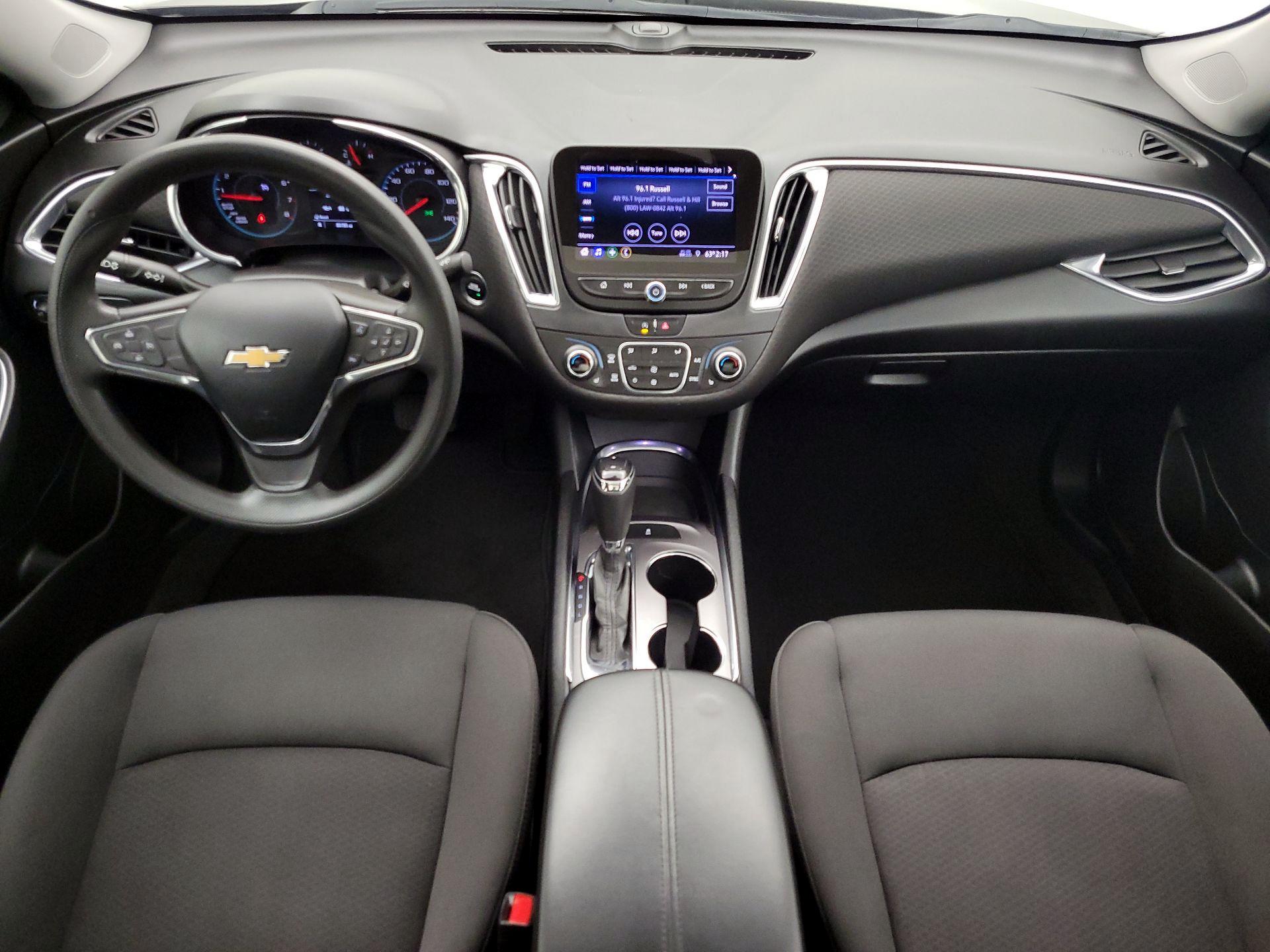 Thumbnail: 2020 Chevrolet Malibu - 9