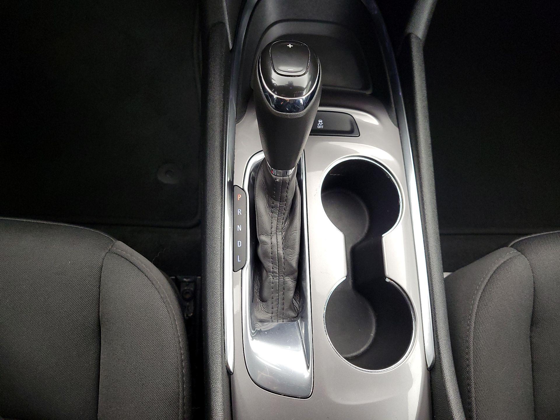 Thumbnail: 2020 Chevrolet Malibu - 18